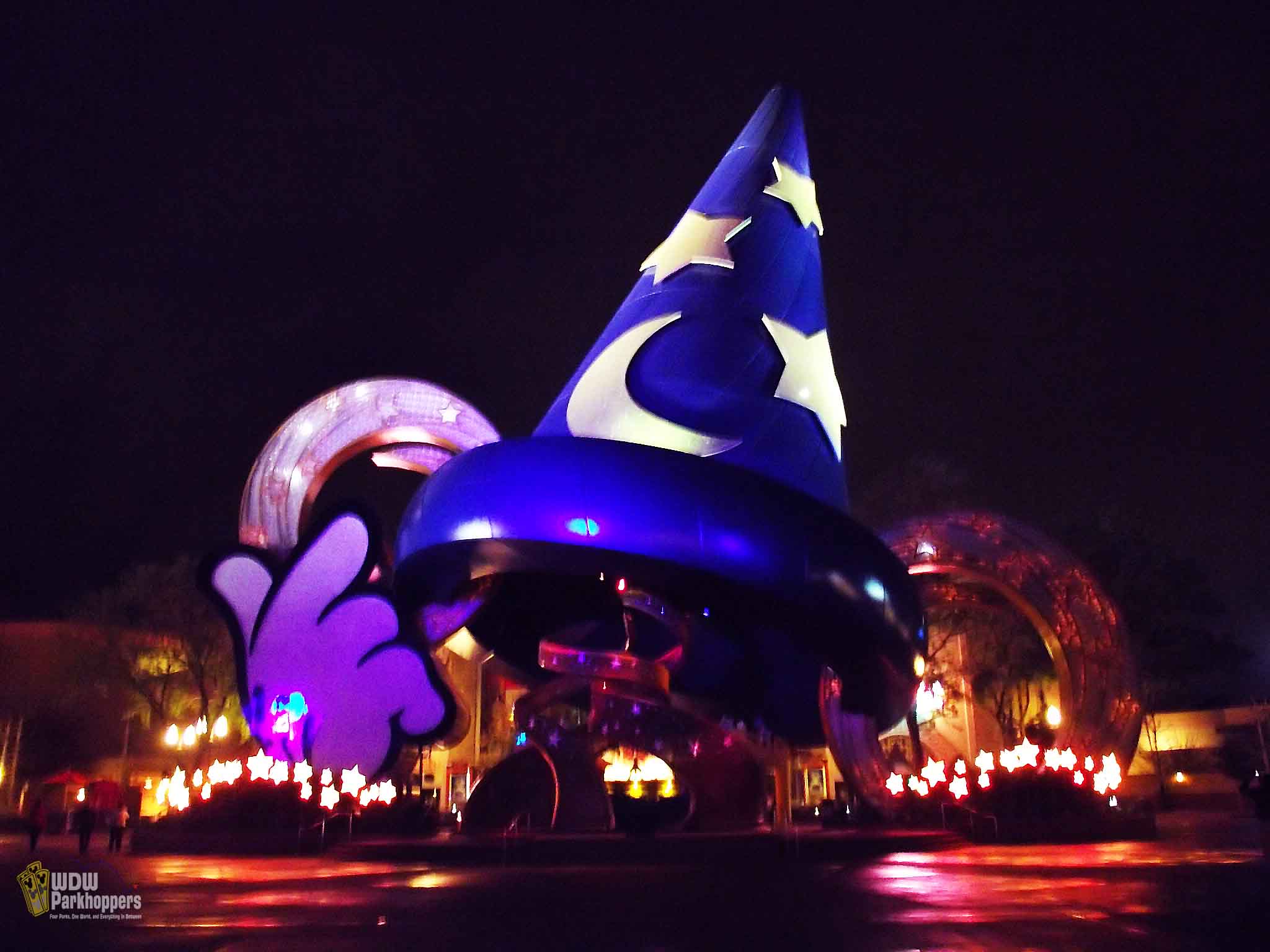 2048x1536 Free download Sorcerer Mickey Wallpaper Sorcerer mickey hat at