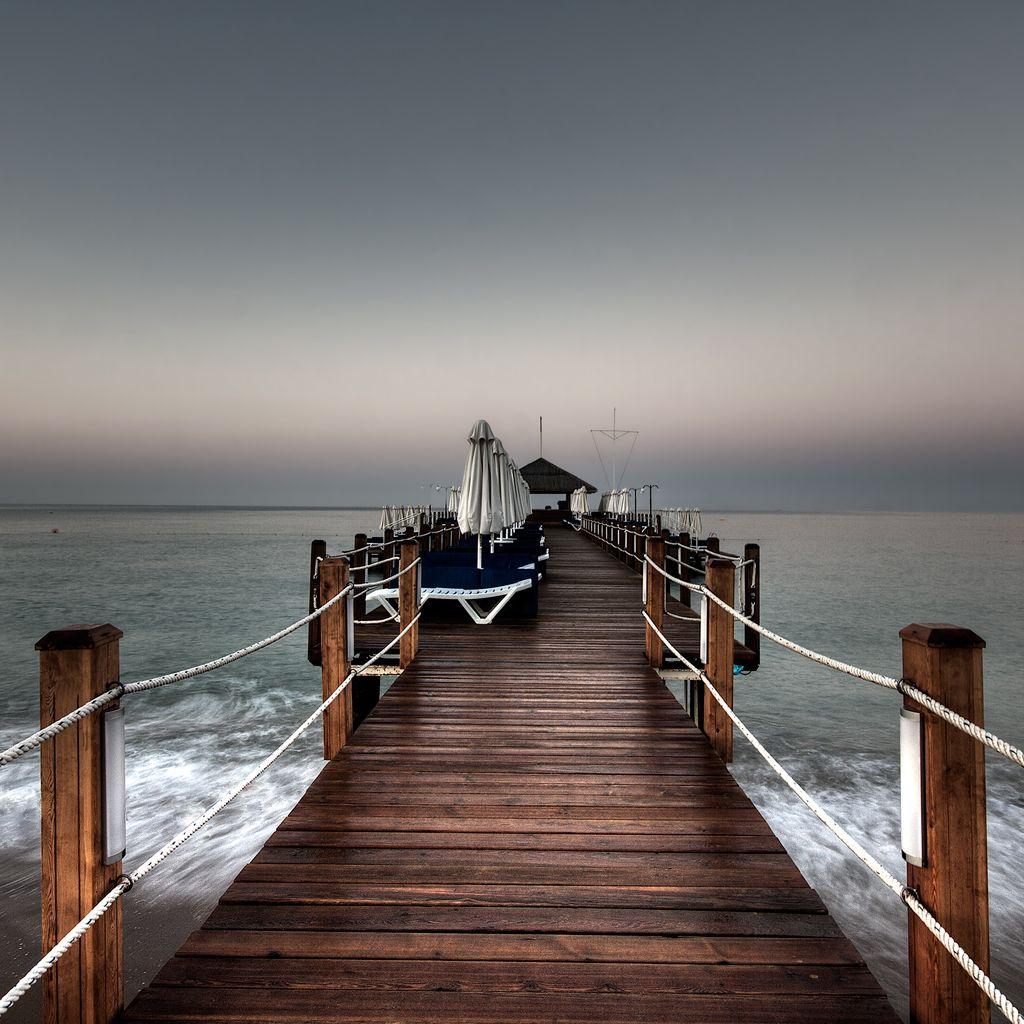 1024x1024 InterfaceLIFT Wallpaper: Grey Dawn