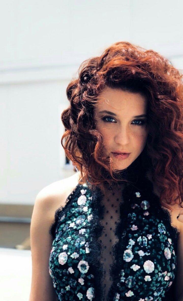 720x1180 Maria Pedraza. Atrizes, Mulher perfeita, Atores