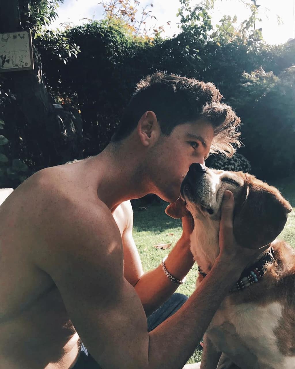 1024x1280 miguel bernardeau, netflix, cute and animals