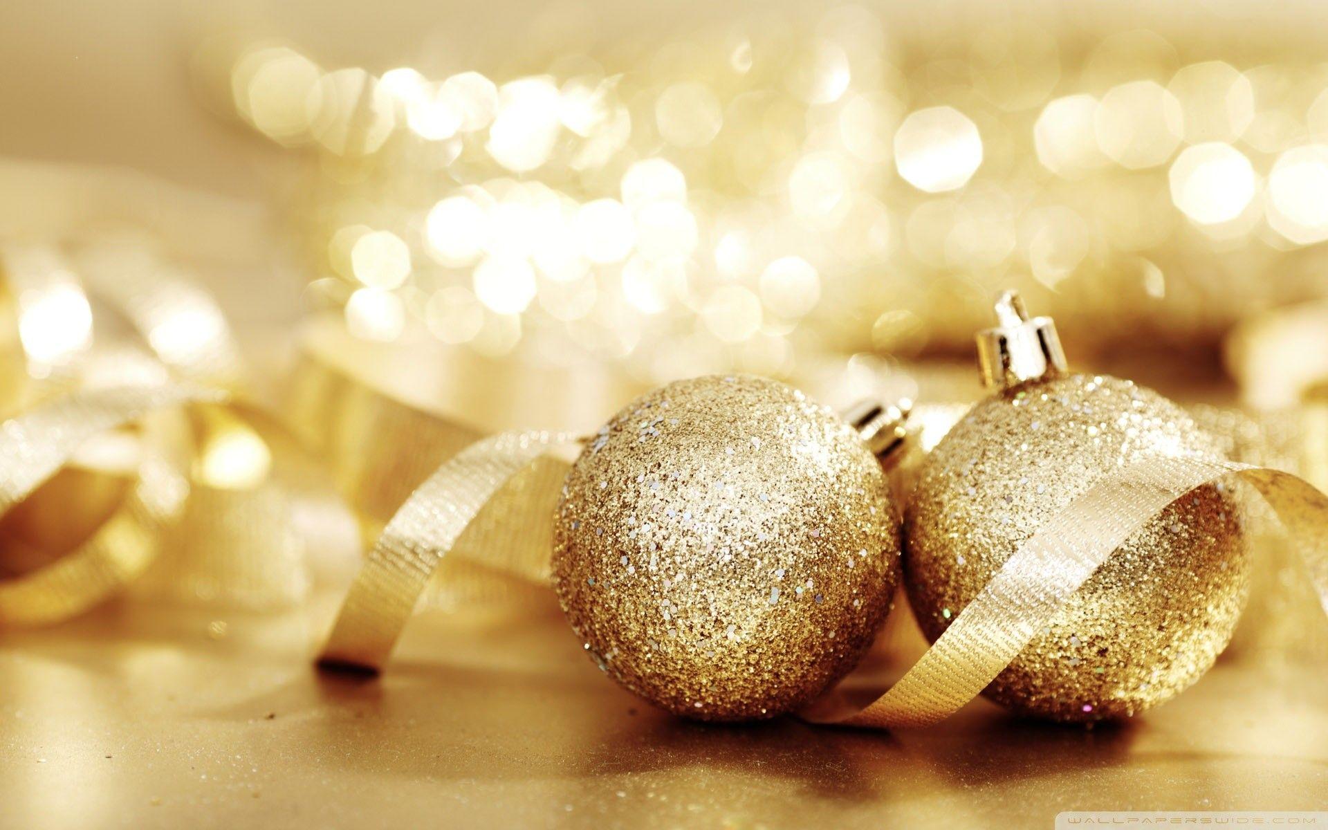 1920x1200 Christmas Balls Wallpaper