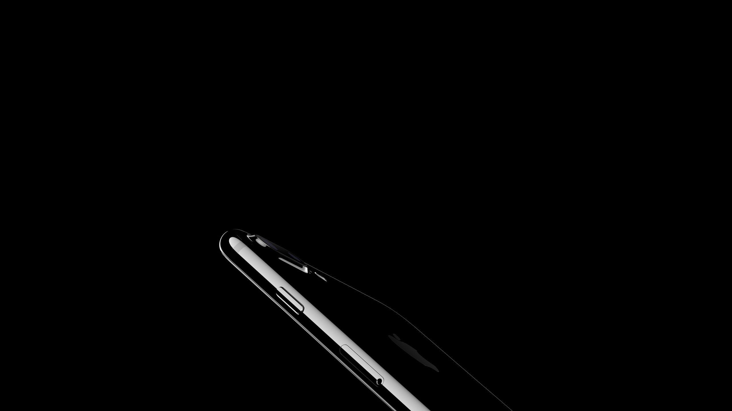 2560x1440 Wallpaper: photo taken with an iPhone 7