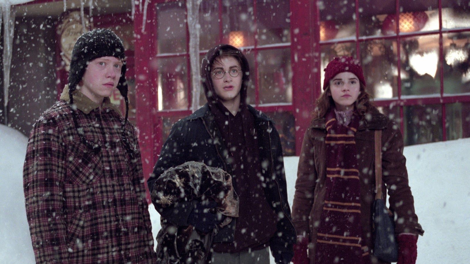 1600x900 These 'Harry Potter' Puffy Coats Will Keep You Magically Warm This Winter