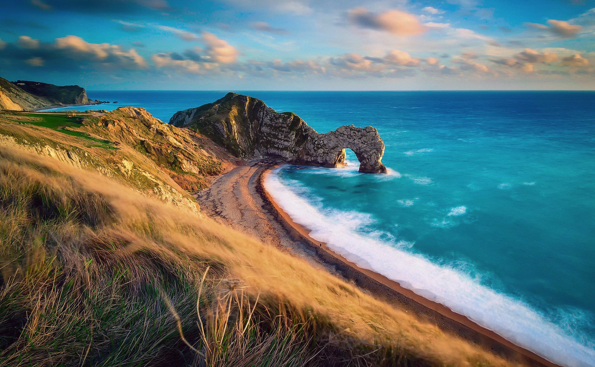 2048x1264 durdle, Door, Jurassic, Coast, Dorset, England, English, Channel, Coast, Rock, Arch, Gate, Strait, Sea, Ocean, Beach Wallpaper HD / Desktop and Mobile Background