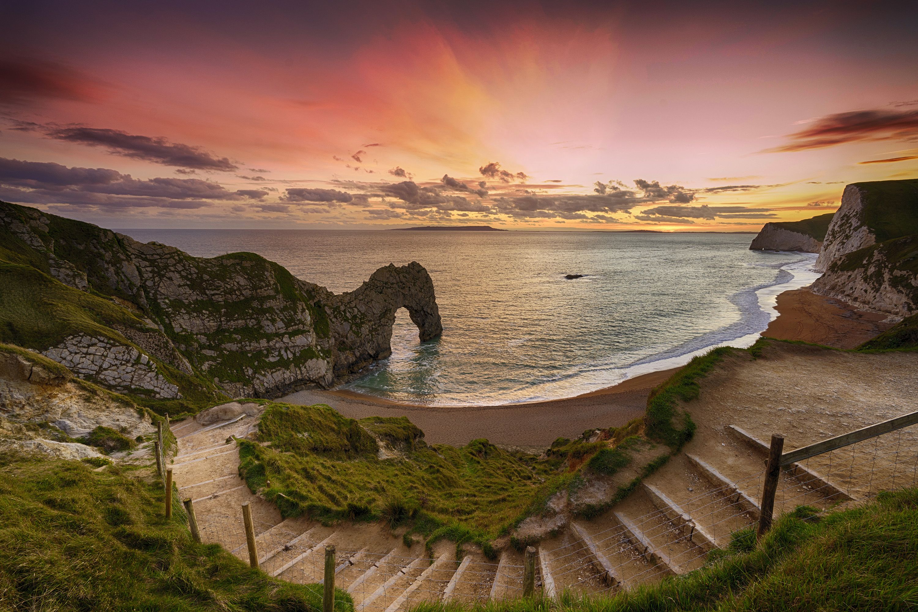 3000x2001 Sunset At Durdle