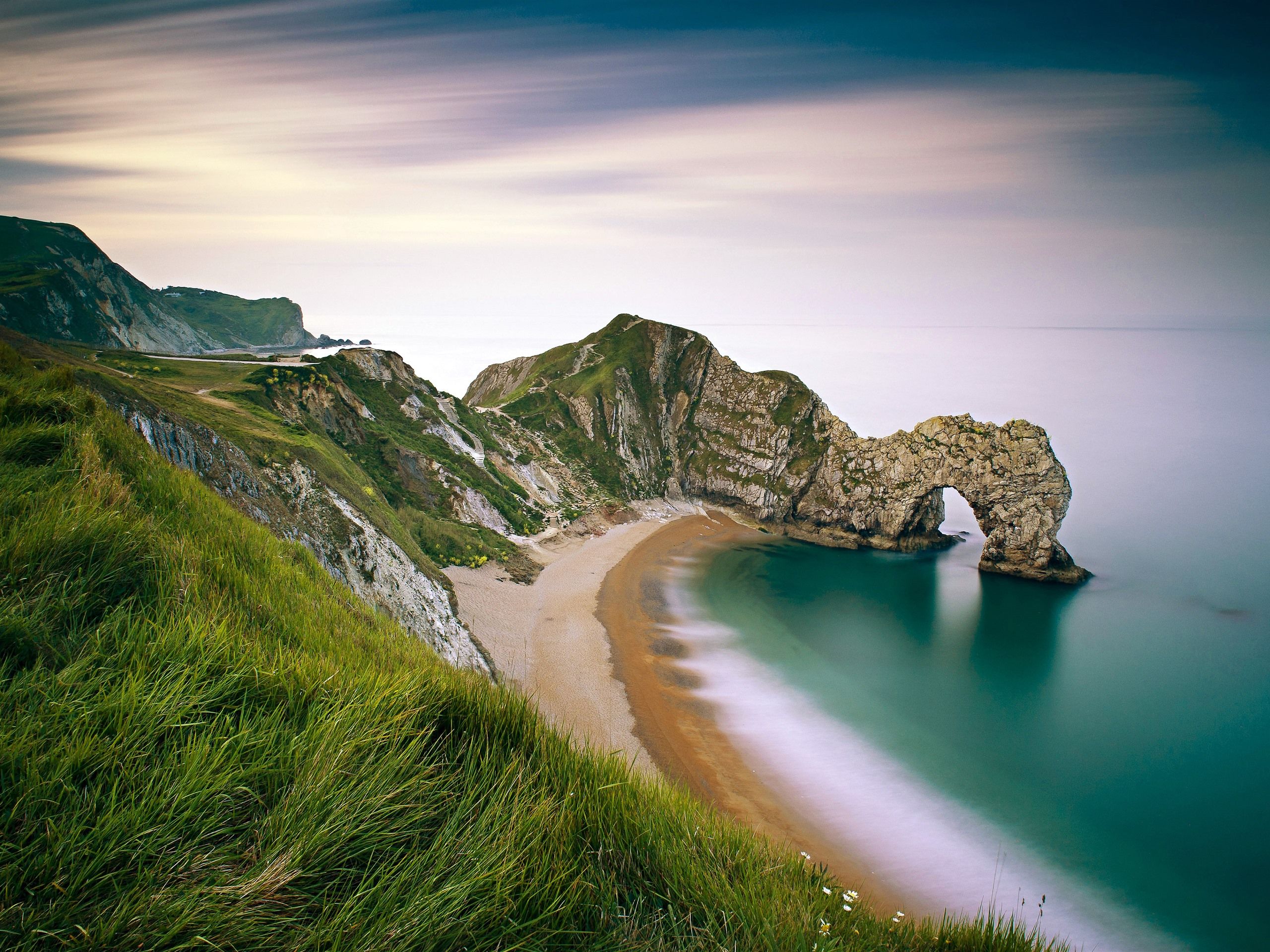 2560x1920 Durdle Door England Dorset West Lulworth Coast 5K