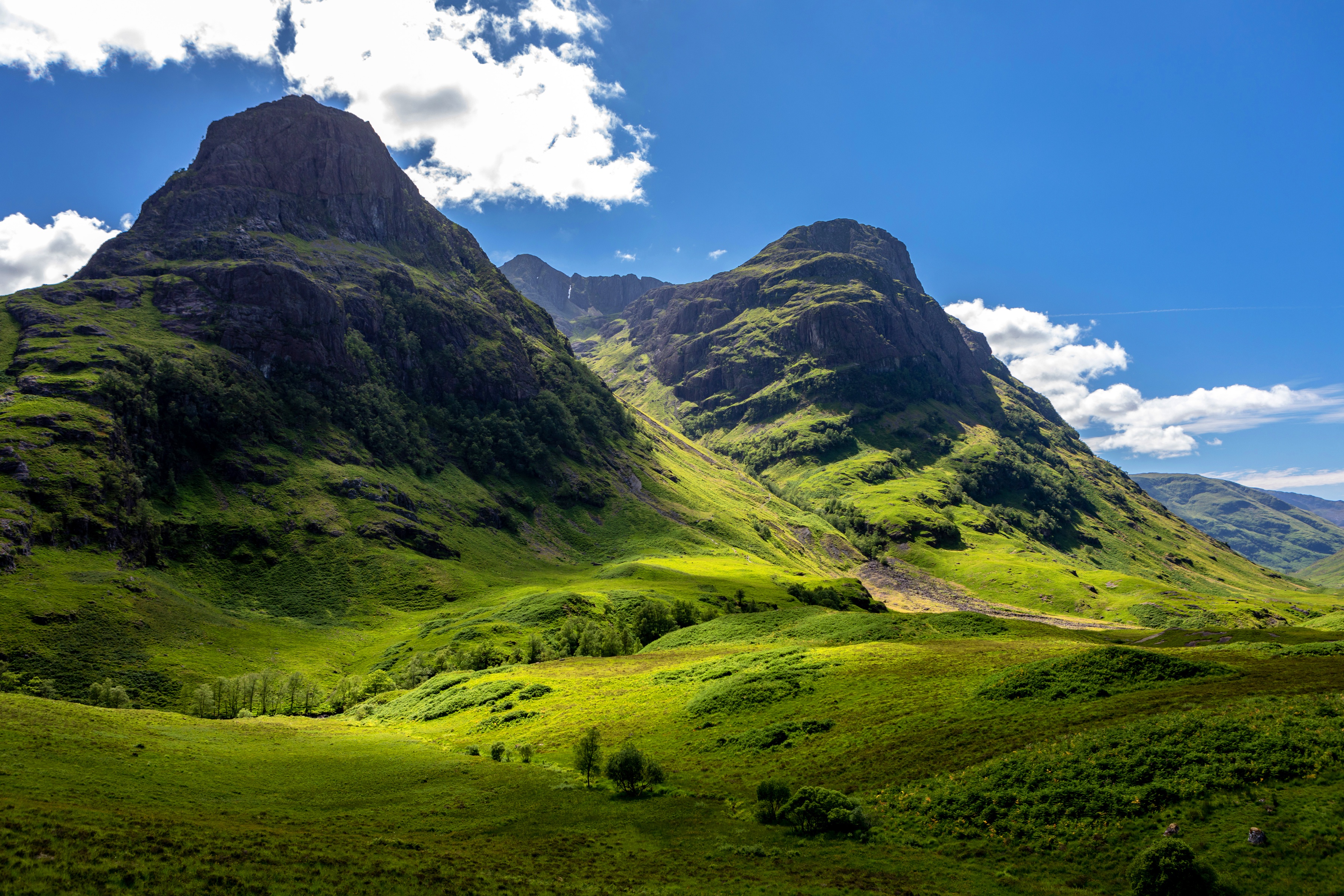 3600x2400 Wallpaper greens, the sky, the sun, clouds, mountains, rocks, valley, Scotland for mobile and desktop, section пейзажи, resolution 3600x2400