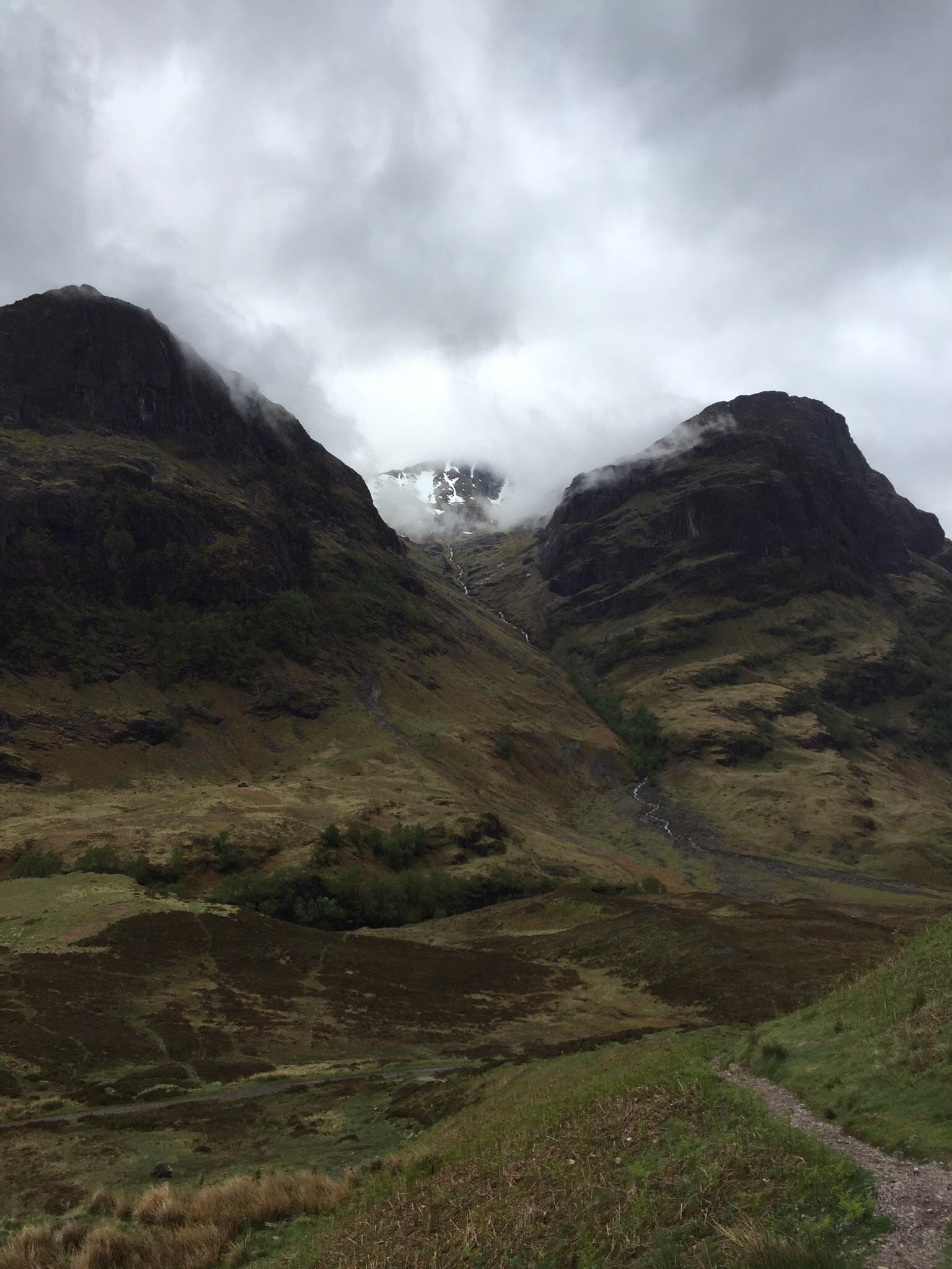 1536x2048 Glen Coe under a foggy sky