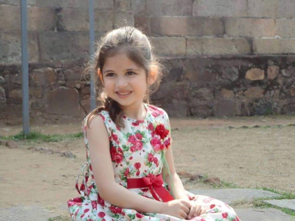 1024x768 Harshaali Malhotra Stills Photos Bajrangi Bhaijaan