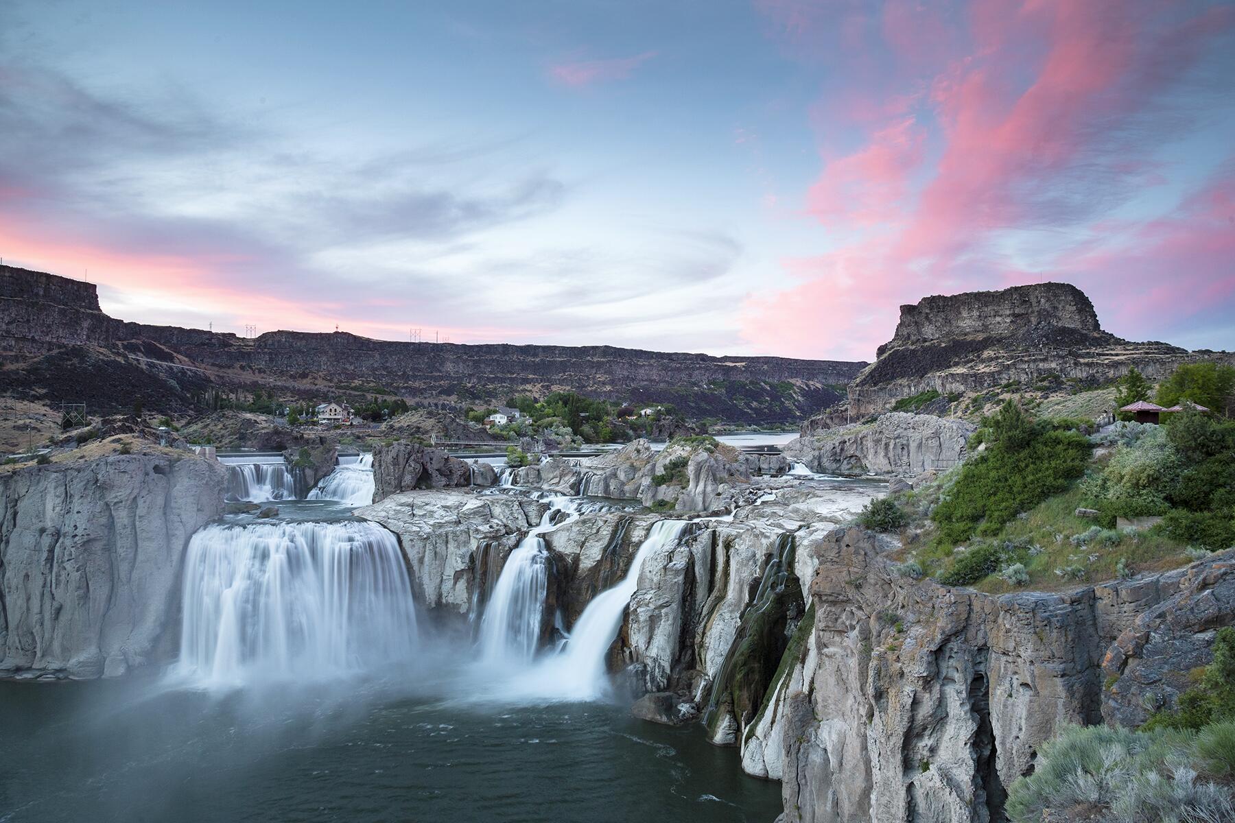 1800x1200 Incredible Natural Wonders in Idaho