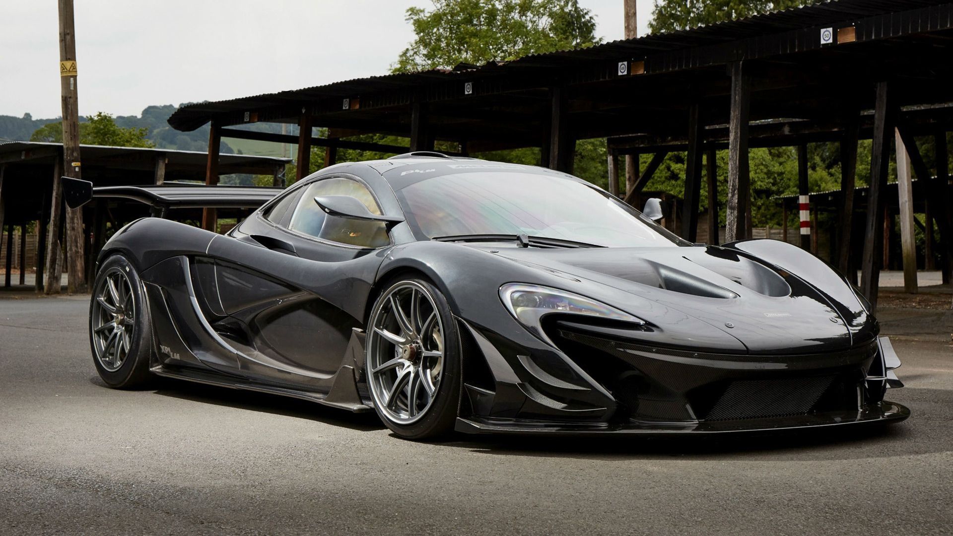 1920x1080 McLaren P1 LM is spiritual successor to most legendary F1