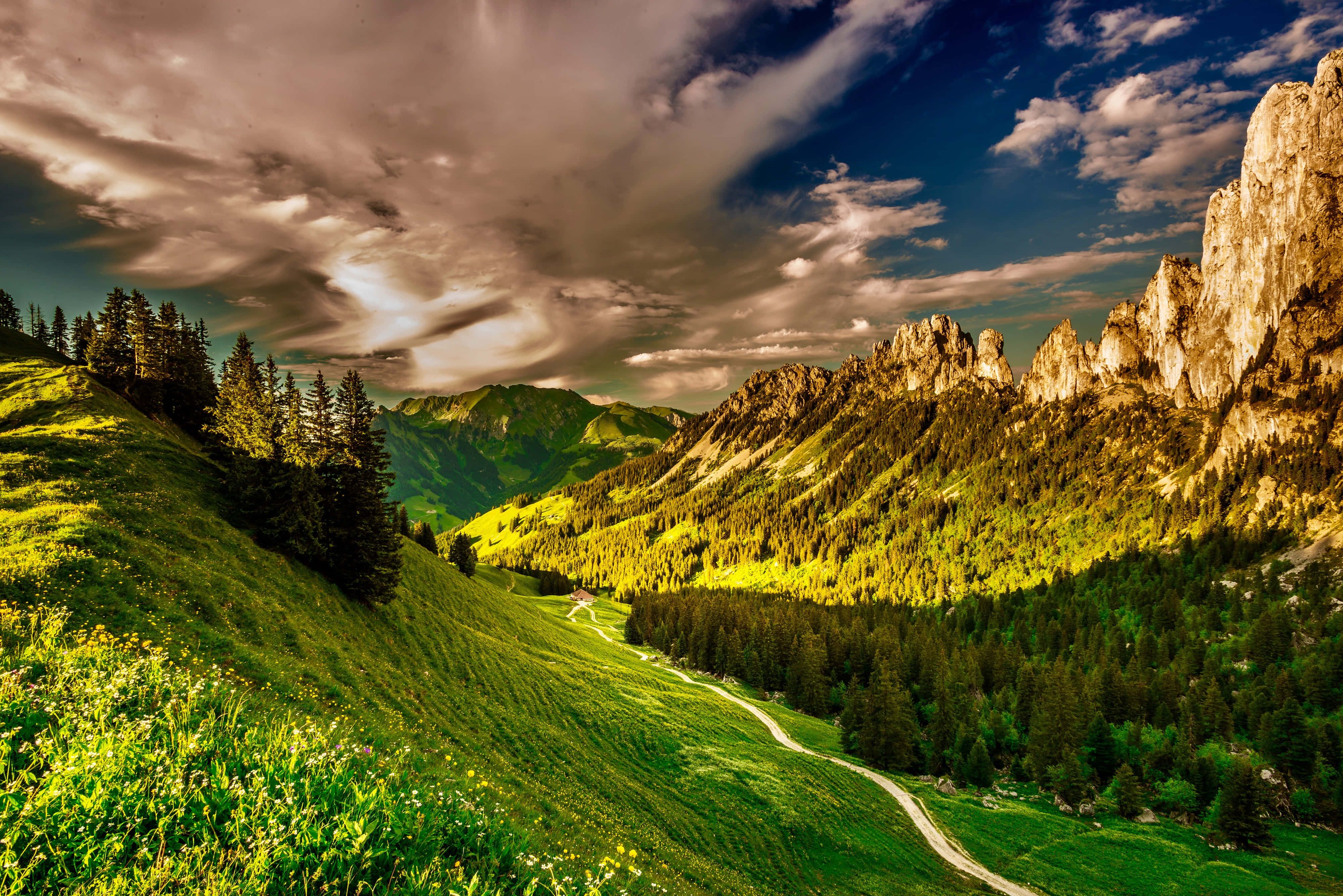 4000x2670 Download Enjoy the stunning beauty of nature at Cool Landscape Wallpaper