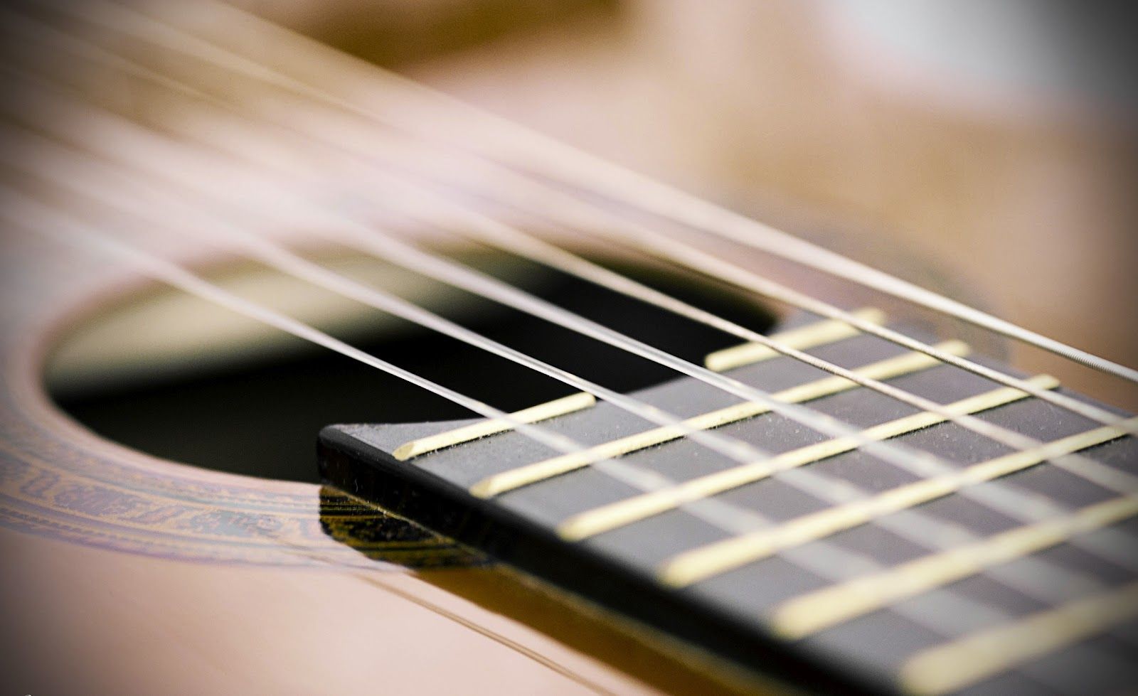 1600x979 Guitar Chords Wallpaper