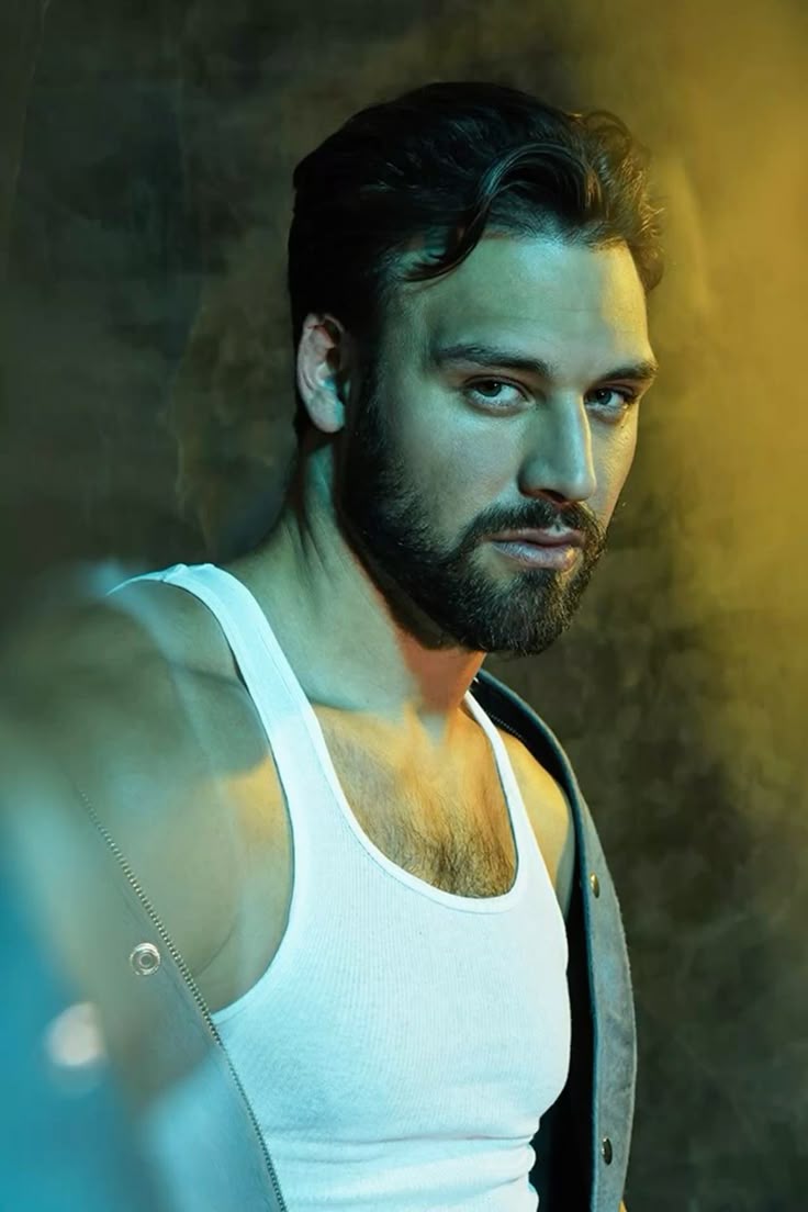 736x1104 ryan guzman