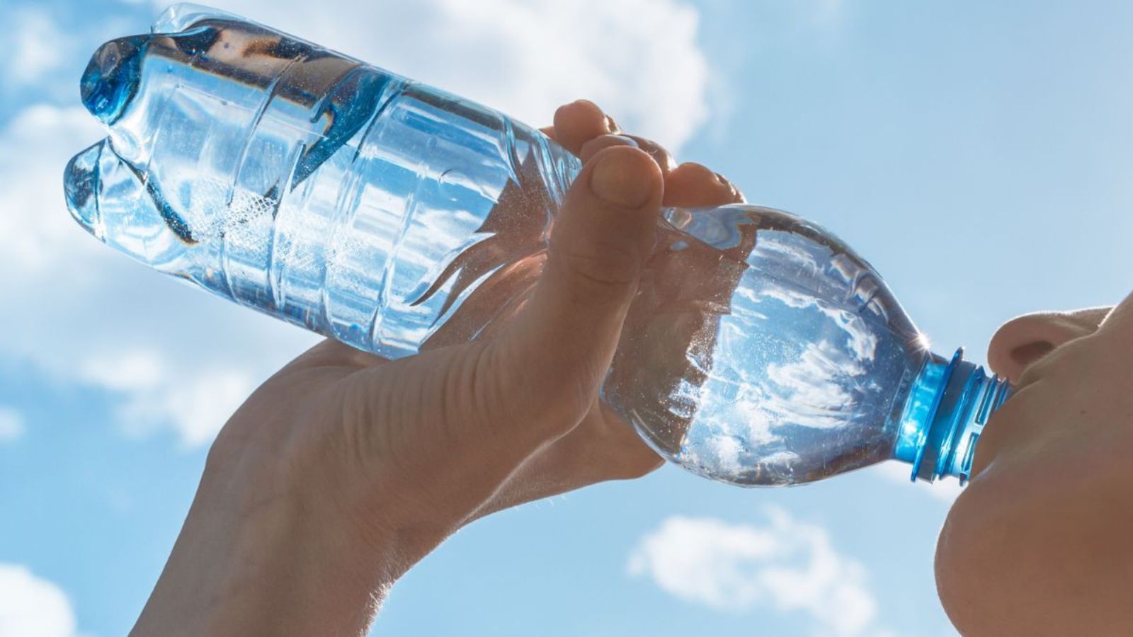 1600x900 Dehydration and Overhydration: Balance for a Healthy Bladder