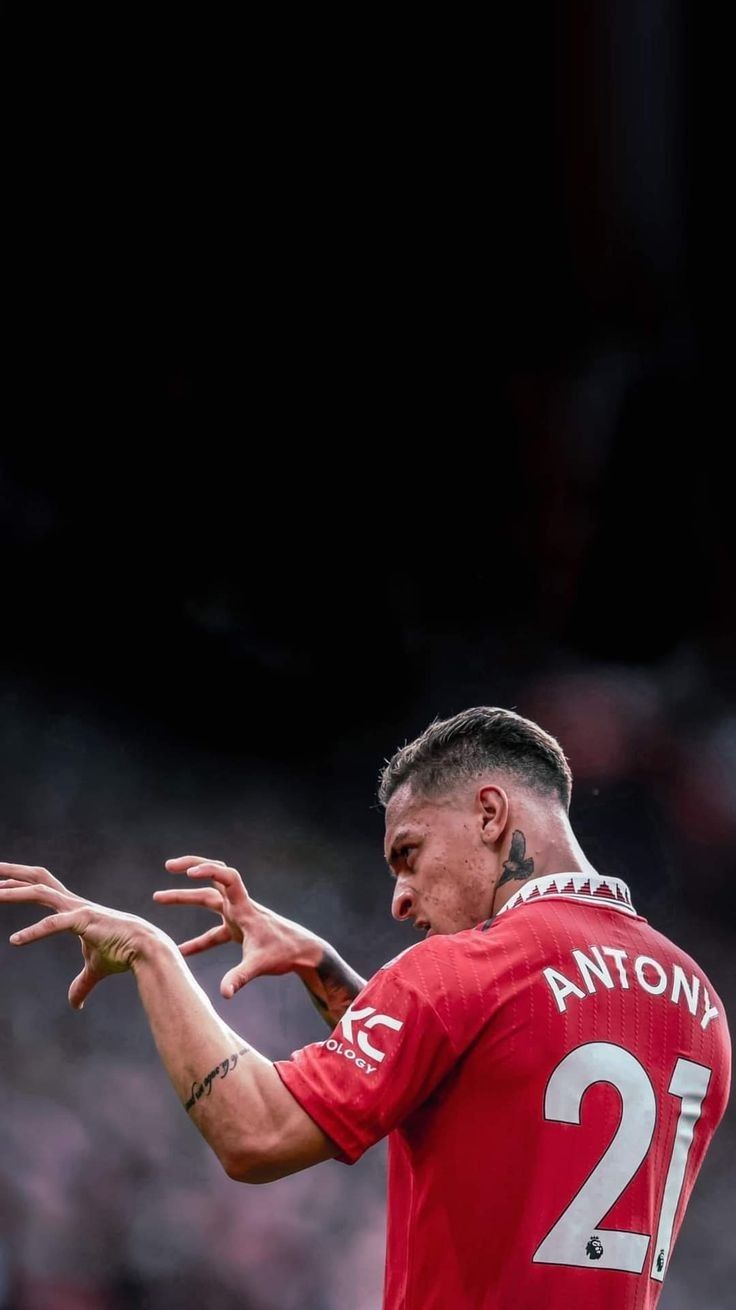 736x1310 Football wallpaper. Antony background, Manchester united antony wallpaper, Antony santos