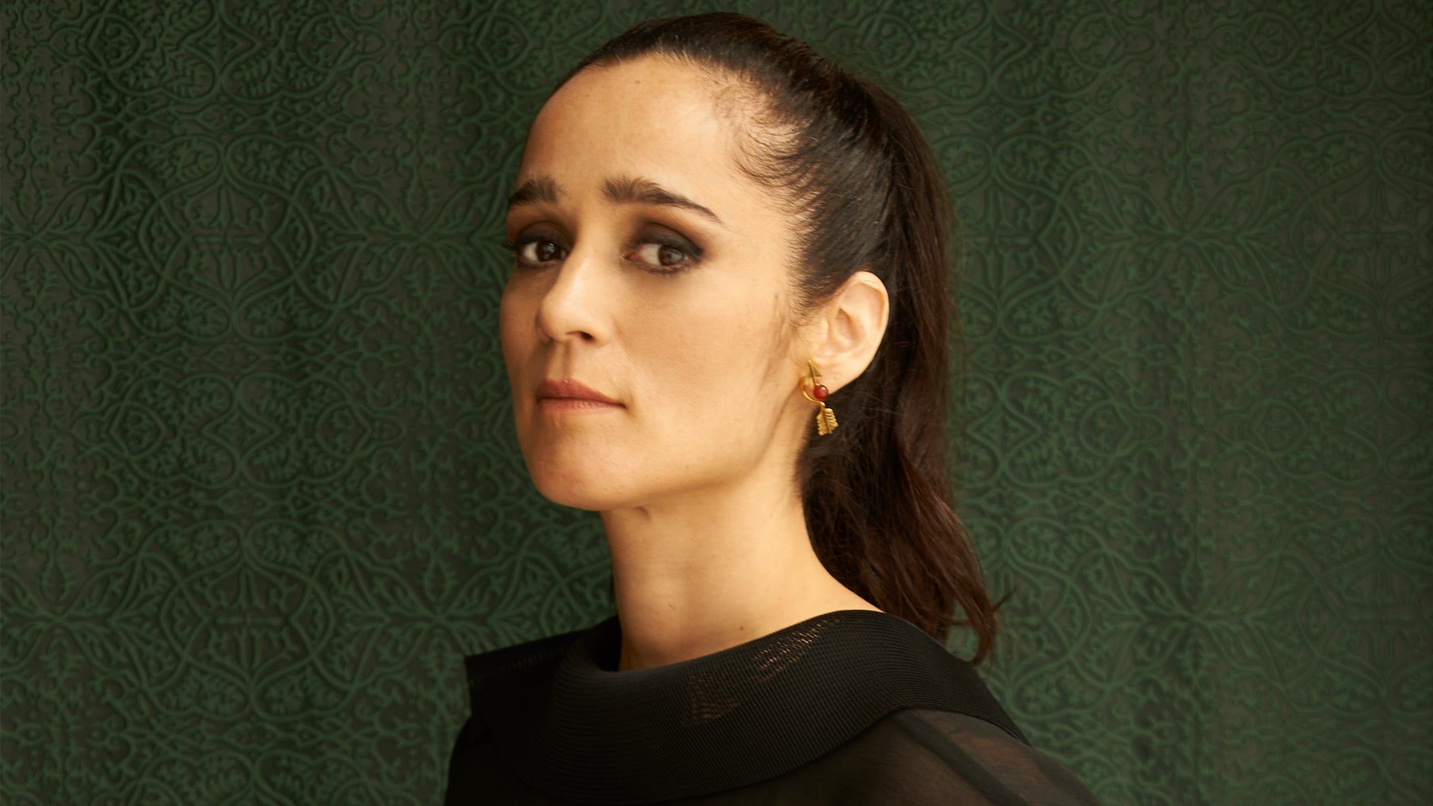 2048x1152 Julieta Venegas