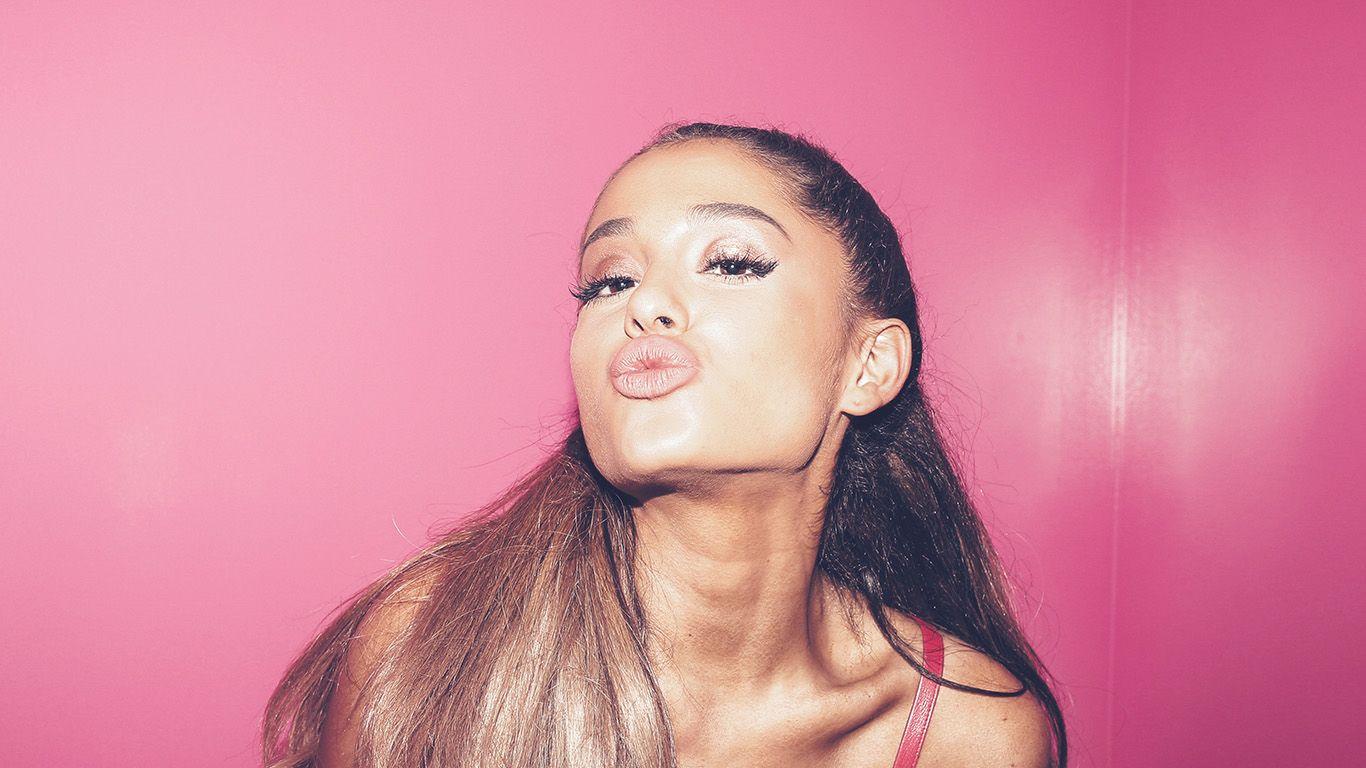 1366x768 Ariana Grande Kiss Lips Artist Wallpaper