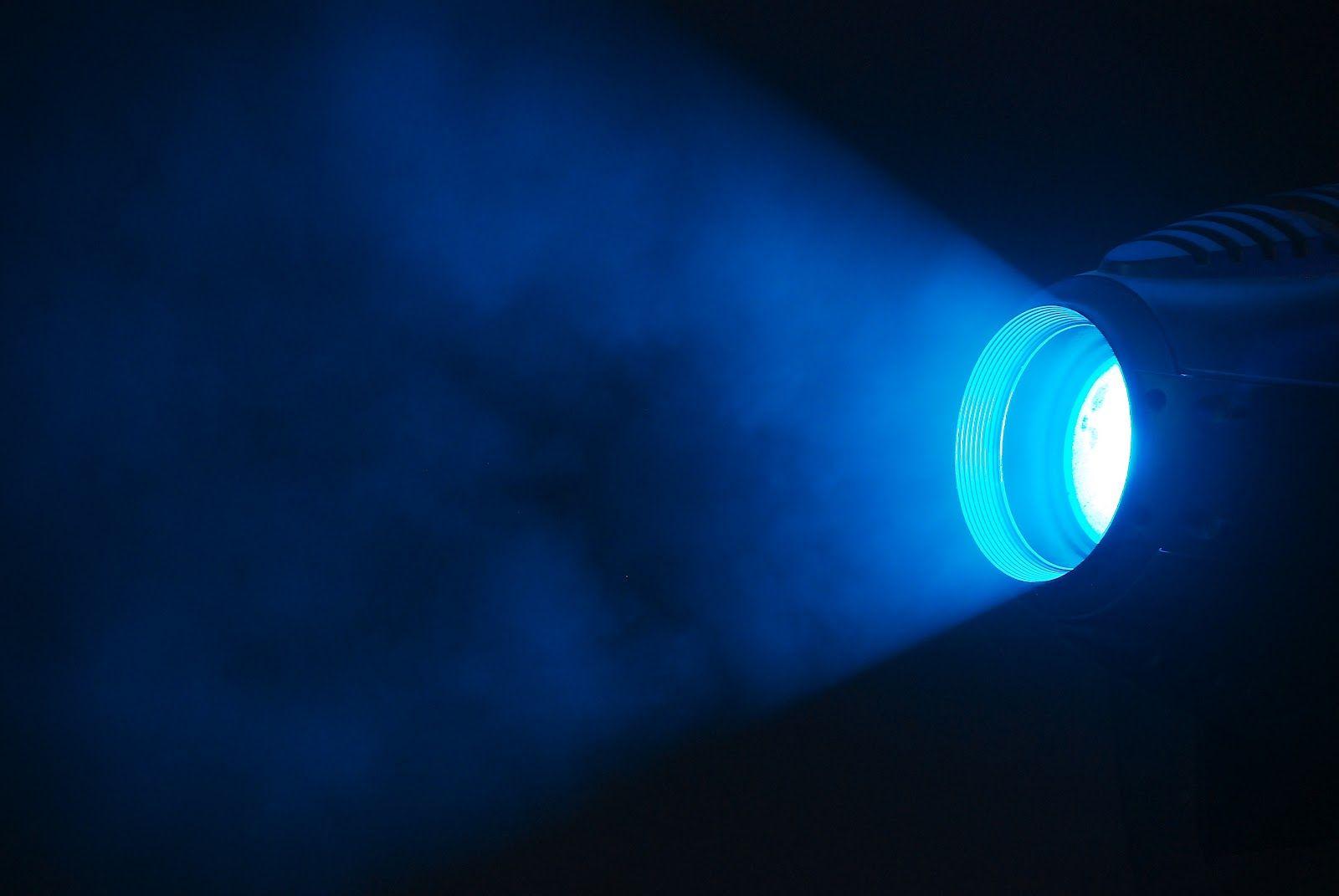 Blue Light Wallpapers Top Free Blue Light Backgrounds WallpaperAccess