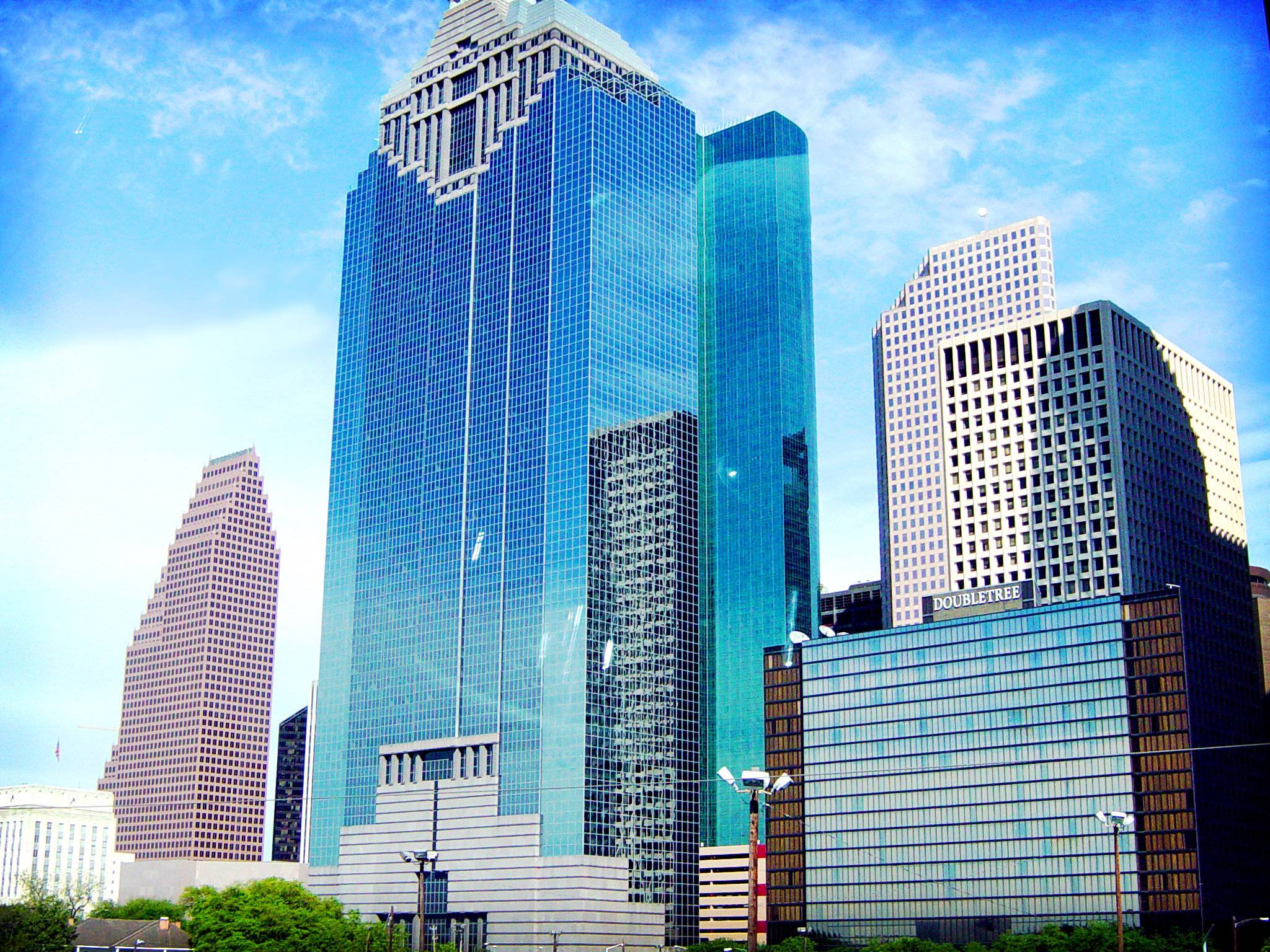 2048x1536 Houston Skyline Wallpaper