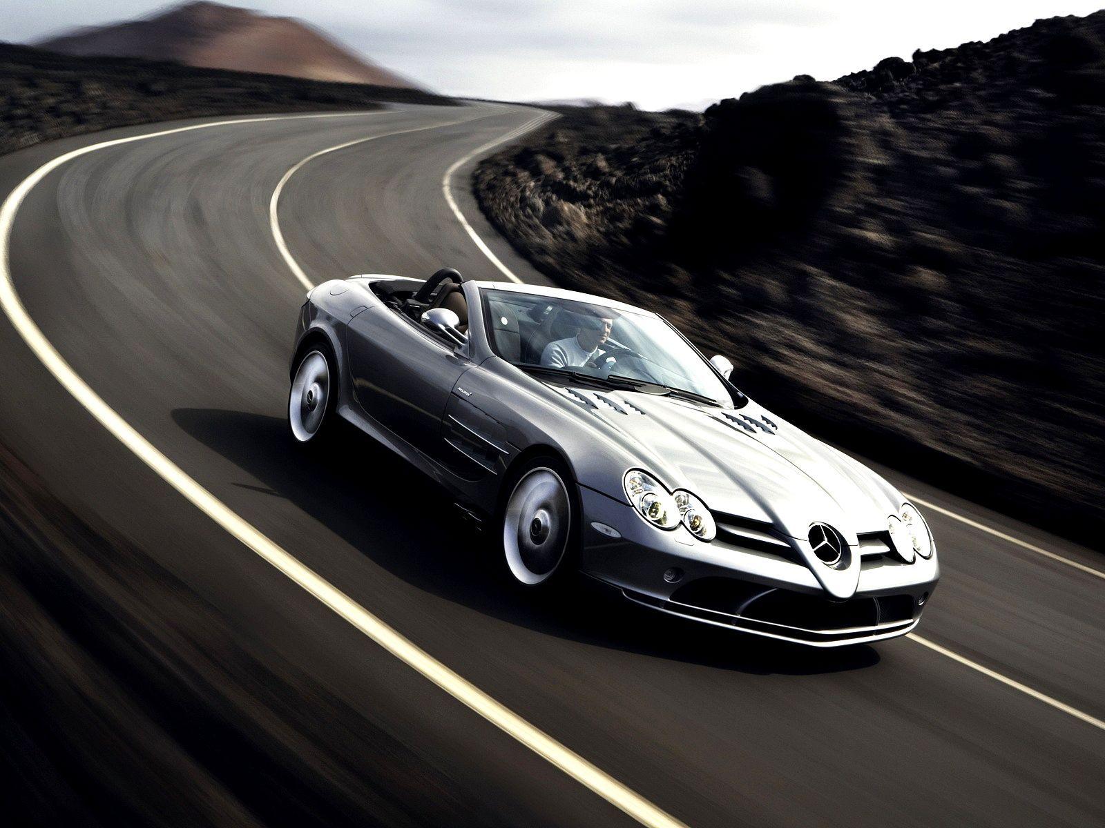 1600x1200 Mercedes Benz SLR Wallpaperx1200