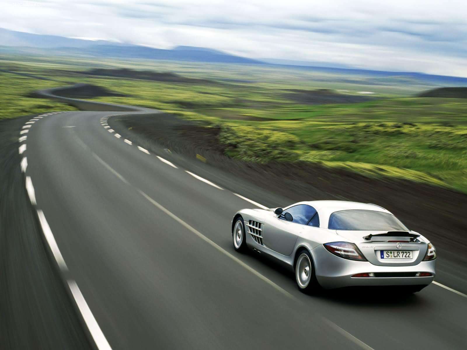 1600x1200 SLR McLaren Wallpaper