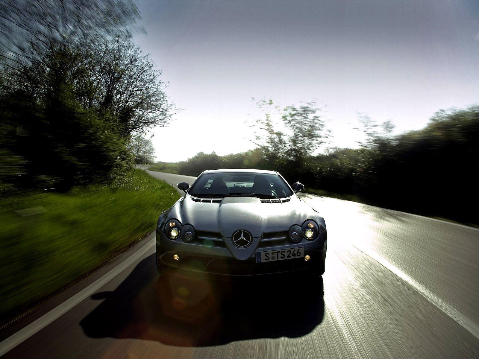 1600x1200 Mercedes Benz SLR 722 Edition Wallpaperx1200