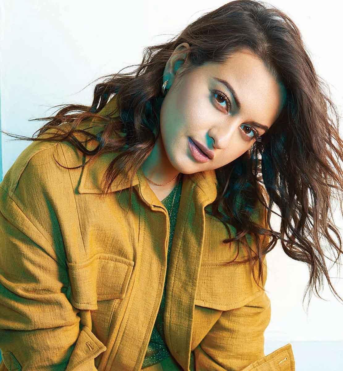 1110x1200 Sonakshi Sinha Wallpaper HD 2019 for Android
