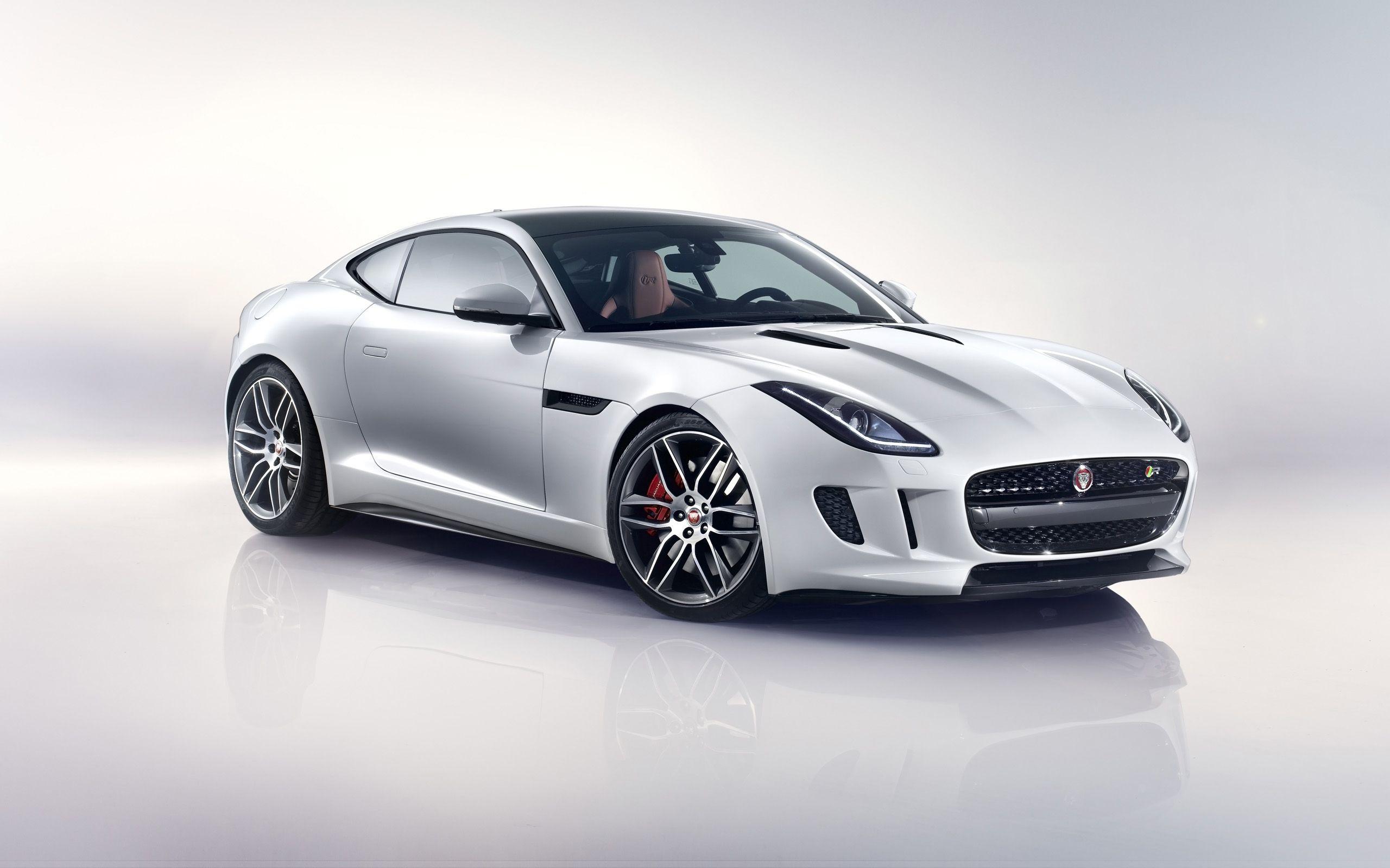 2560x1600 Stunning HD Jaguar Wallpaper