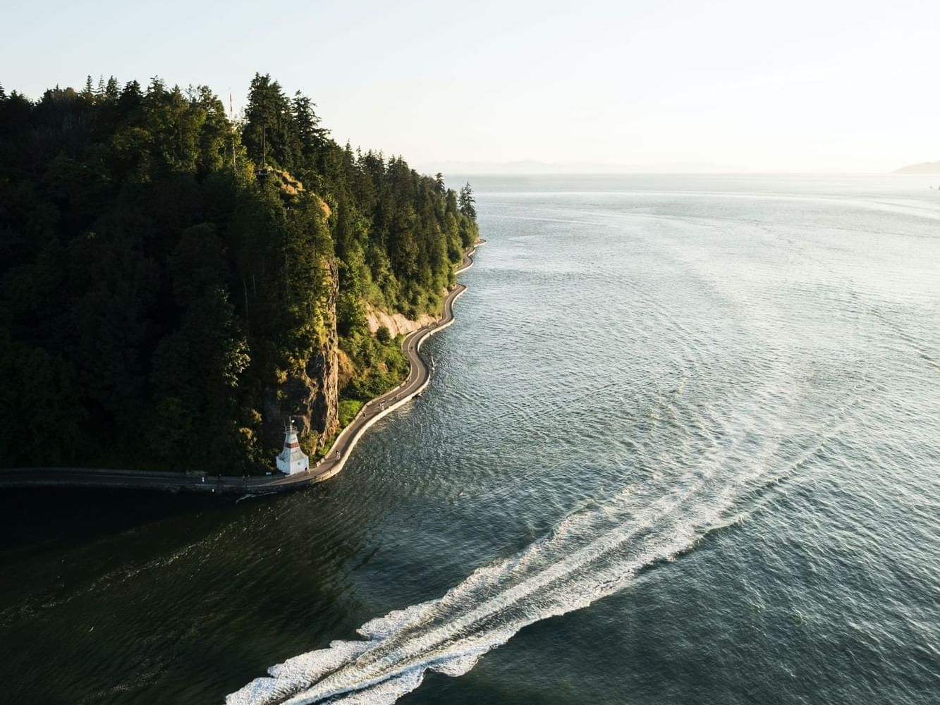 1333x1000 Nature & Culture at Stanley Park