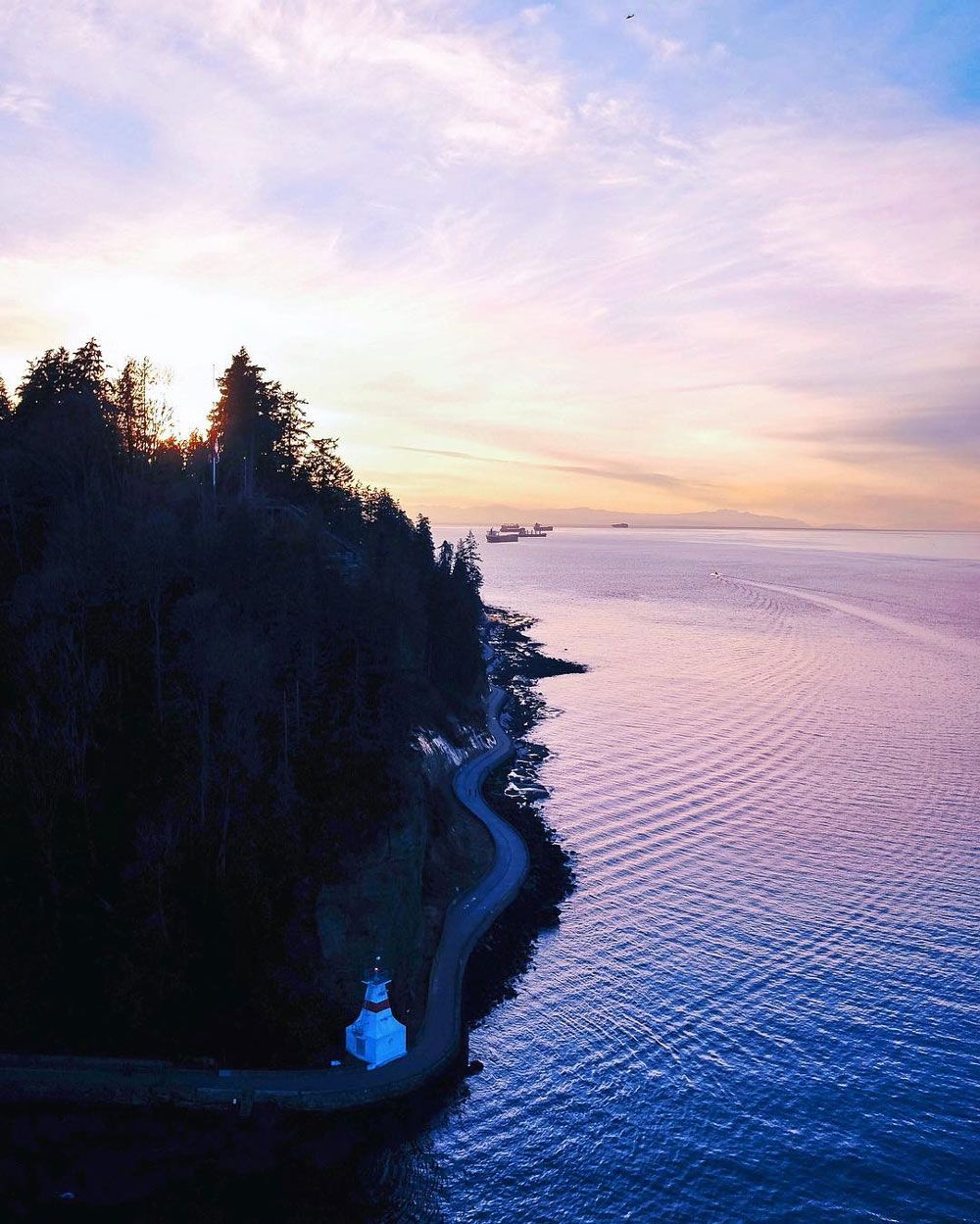 1000x1249 The 12 Most Instagrammable Spots in Vancouver, Canada Vogue or Bust