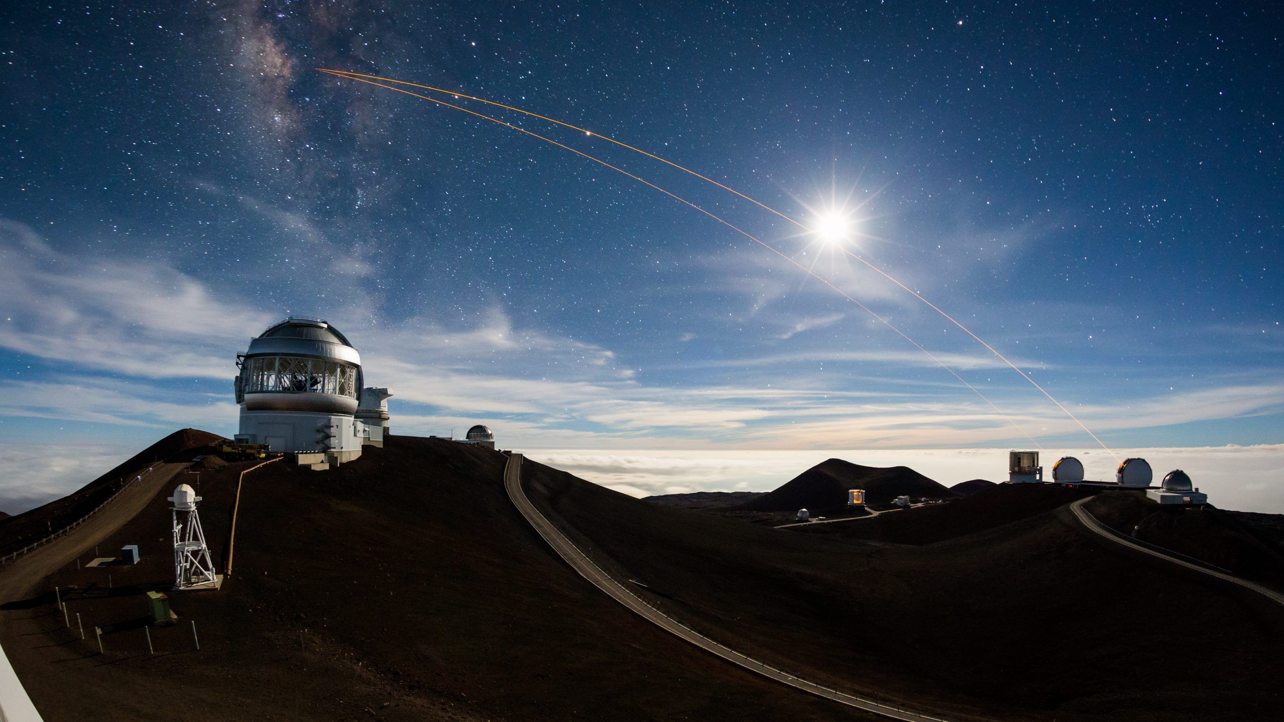 2560x1440 Big Island's Maunakea Is Front Row Seat To Discovering What's In The Universe : Big Island Now