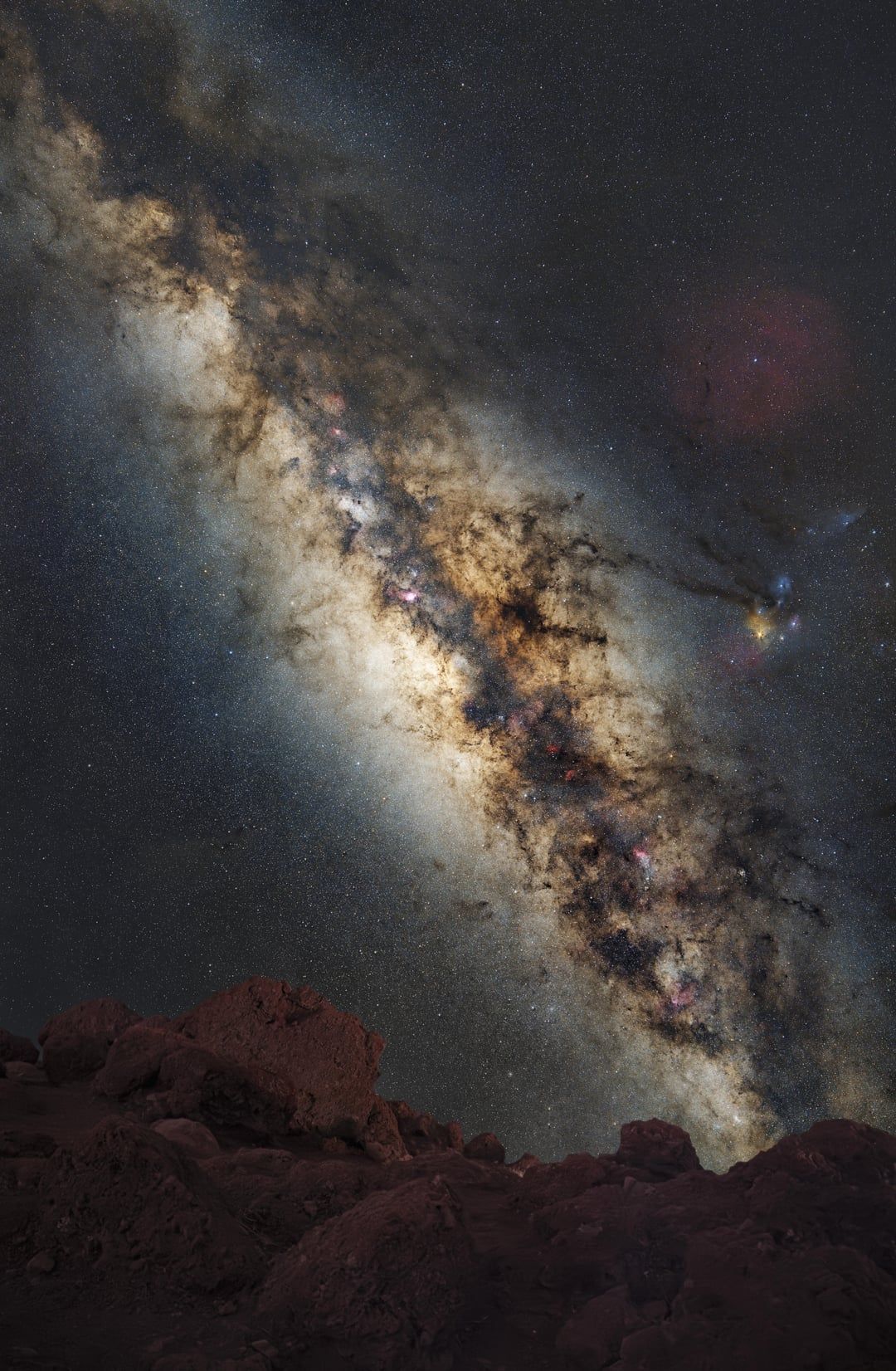 1080x1652 Milky Way Core from Mauna Kea, Hawaii