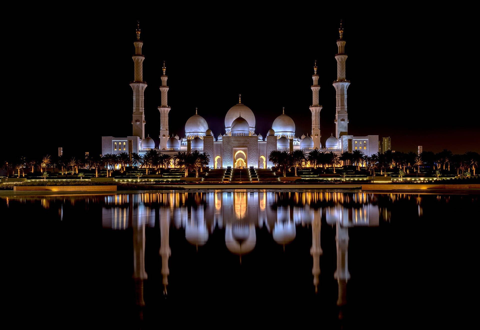 1920x1321 Download Night View of a Majestic Mosque Wallpaper