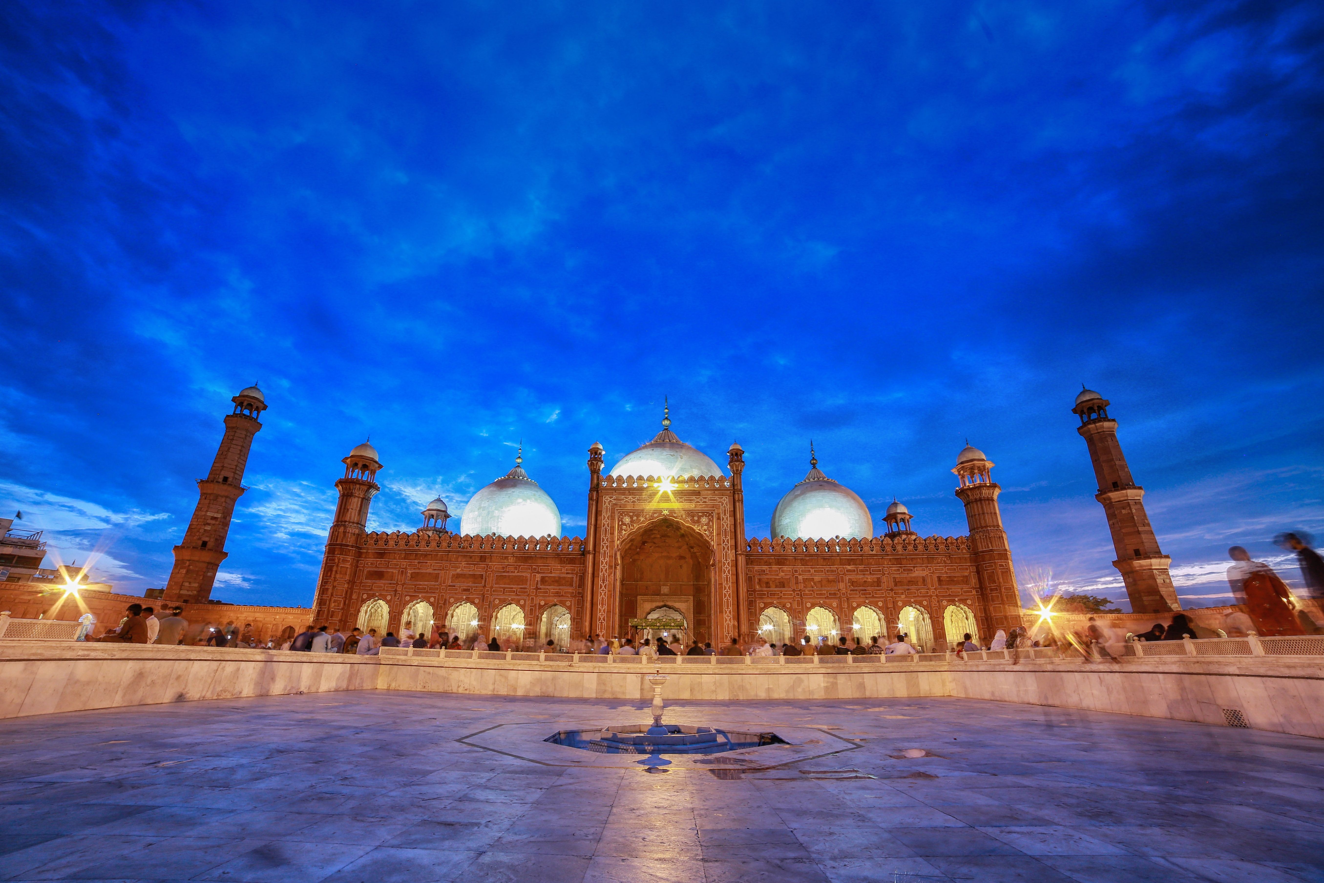 5422x3615 Badshahi mosque lahore Night