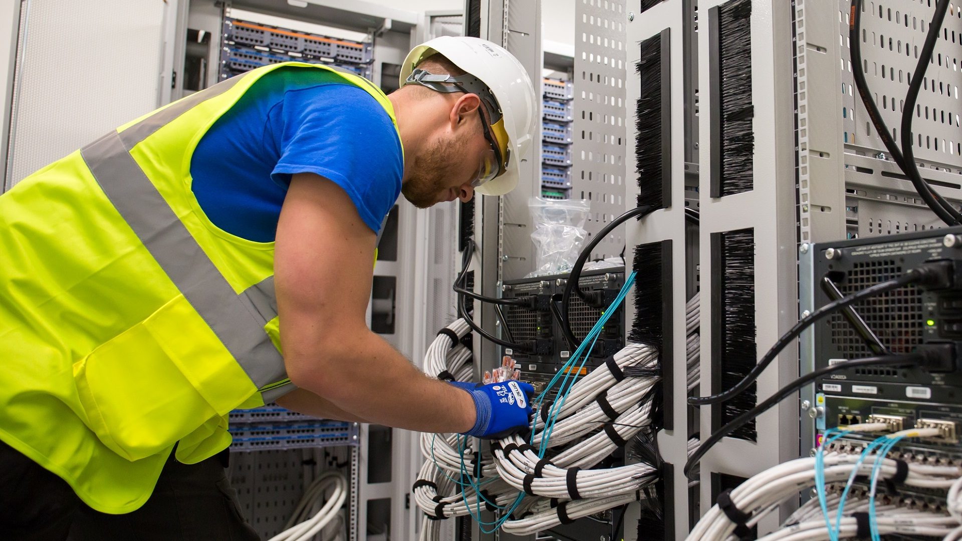 1920x1080 Commercial Data Cabling