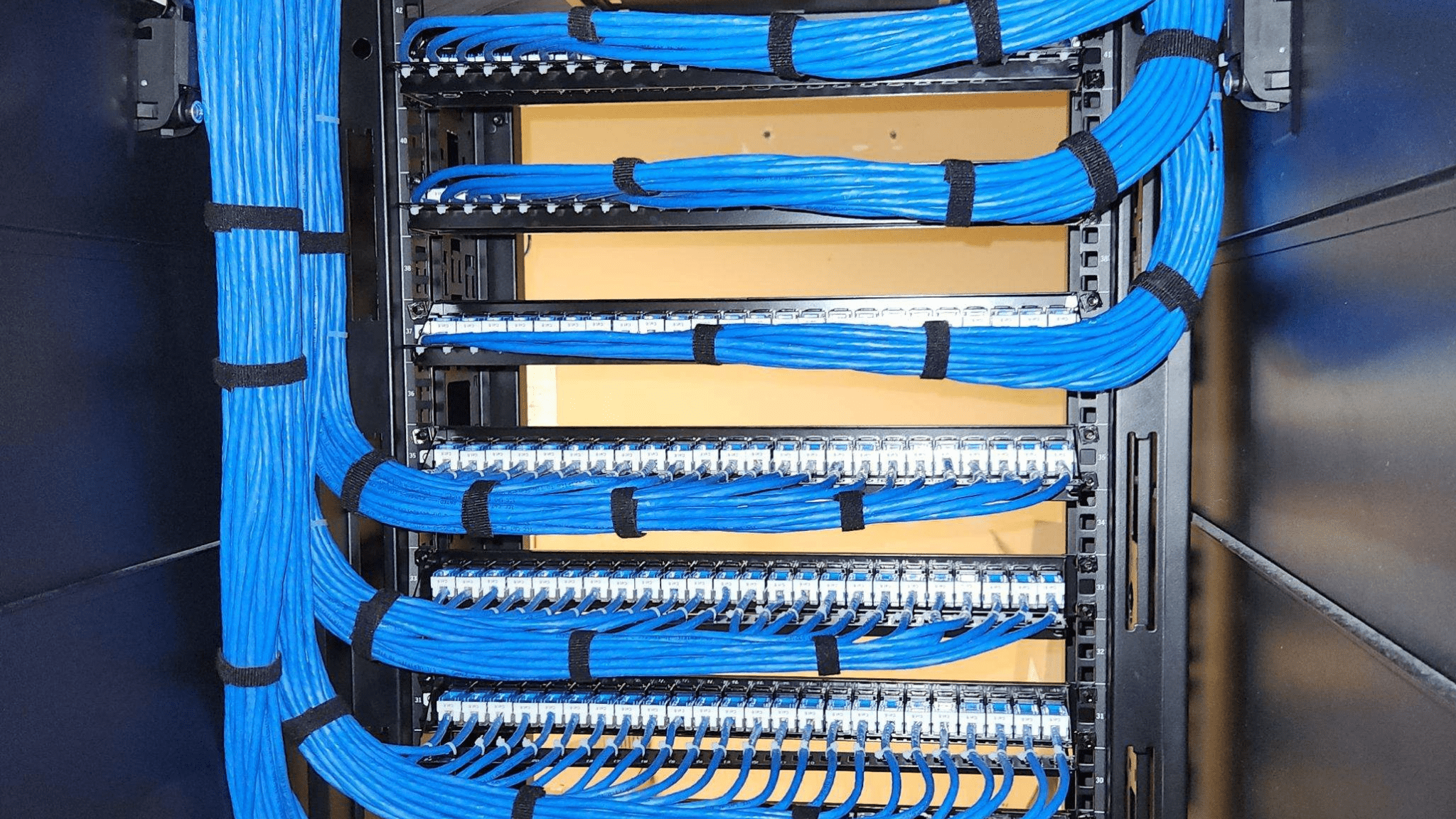 2048x1152 Why Businesses Should Upgrade Their Network Cabling Infrastructure