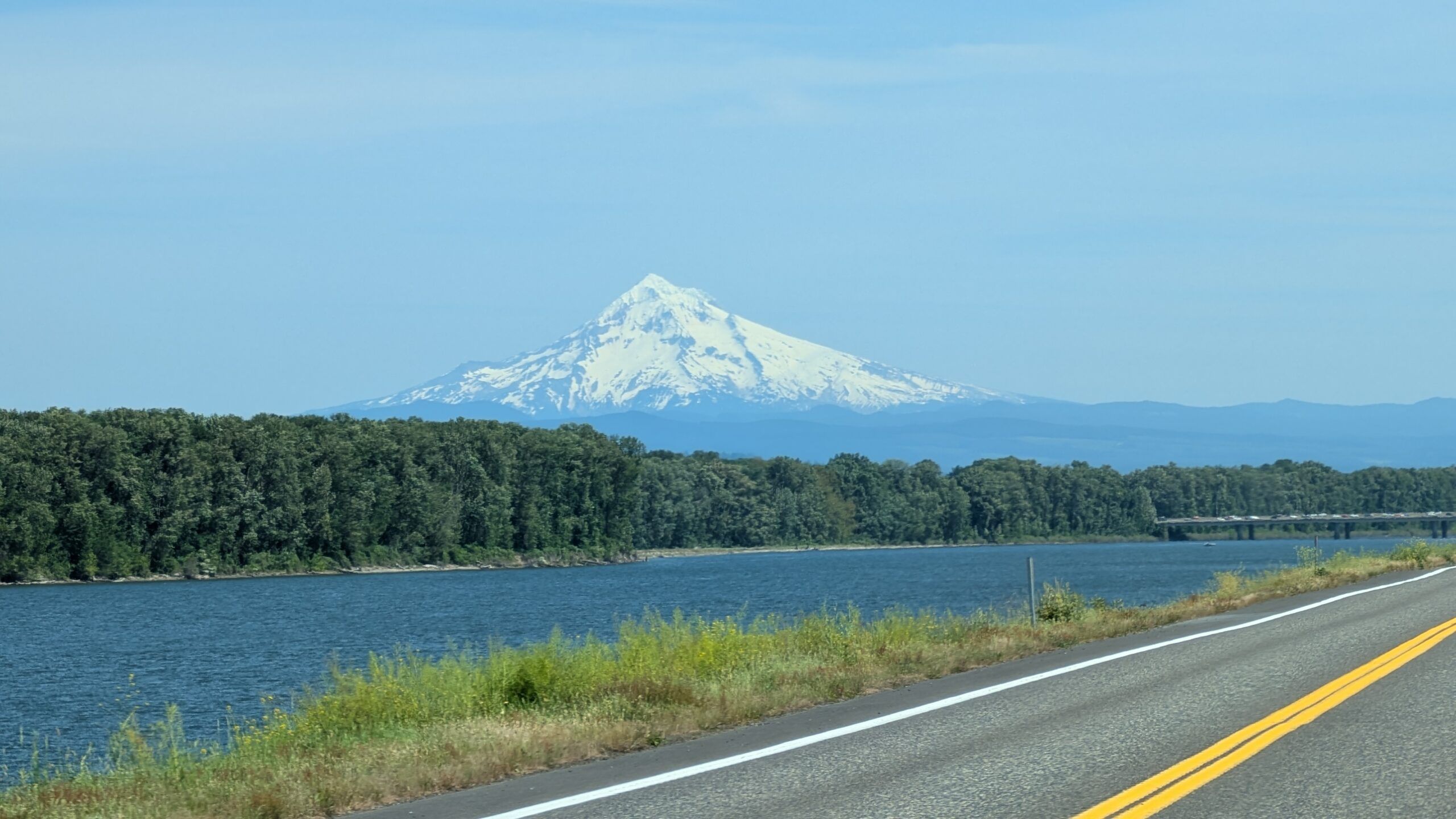 2560x1440 Part 1.Sightseeing with friends in Vancouver, Washington and Oregon.Happy Mother's Day to all the moms in the world