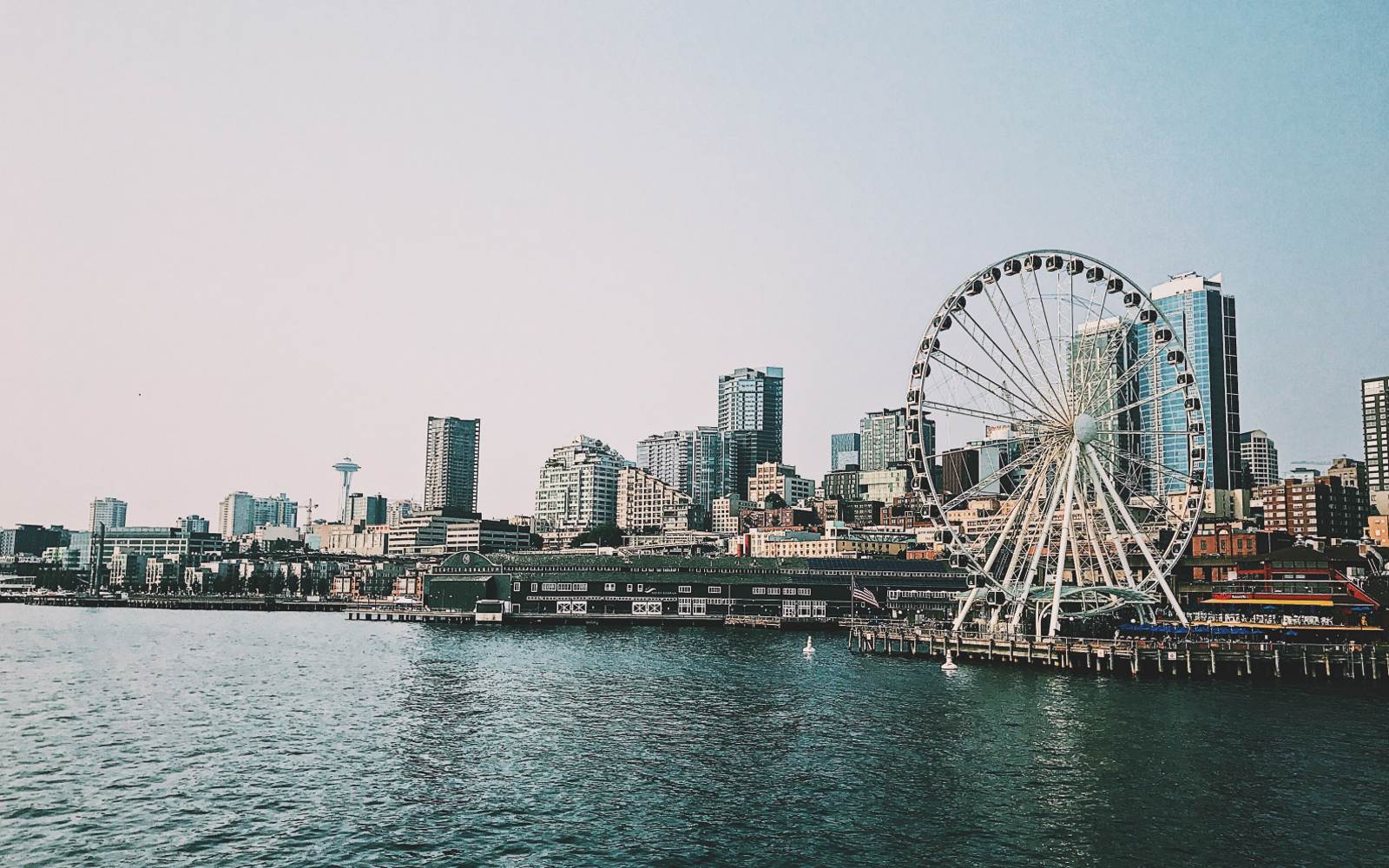 1600x1000 Visiting Seattle From Vancouver: Get Away To A Charming City