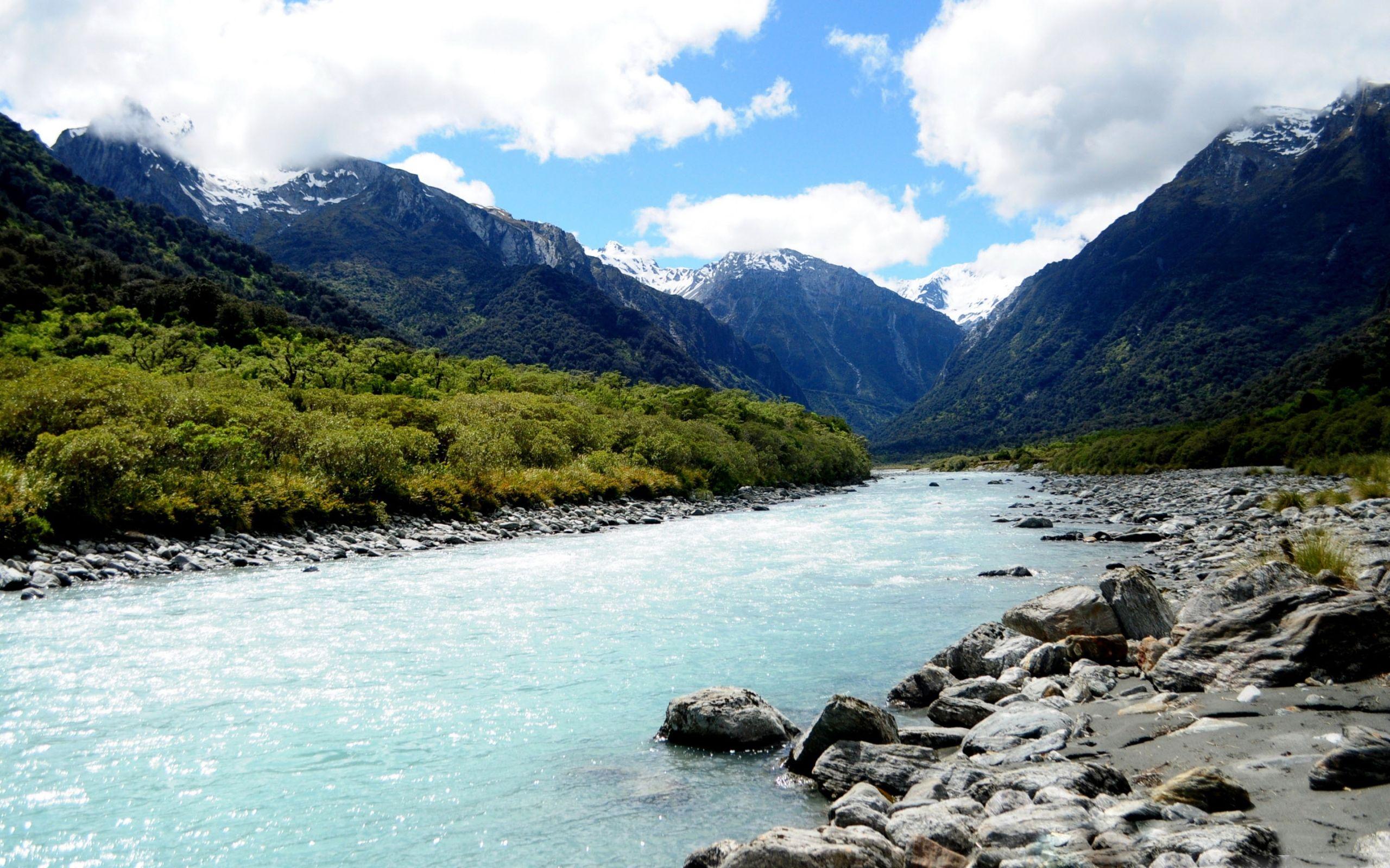 2560x1600 Beautiful River Mac Wallpaper Download