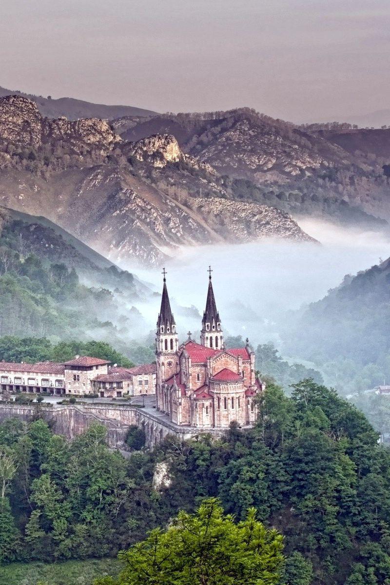 800x1200 Download Wallpaper 800x1200 Asturias, Spain, Ridge Picos De Europa, Mountains, Castle, Cathedral Iphone 4s 4 For Parallax HD Background