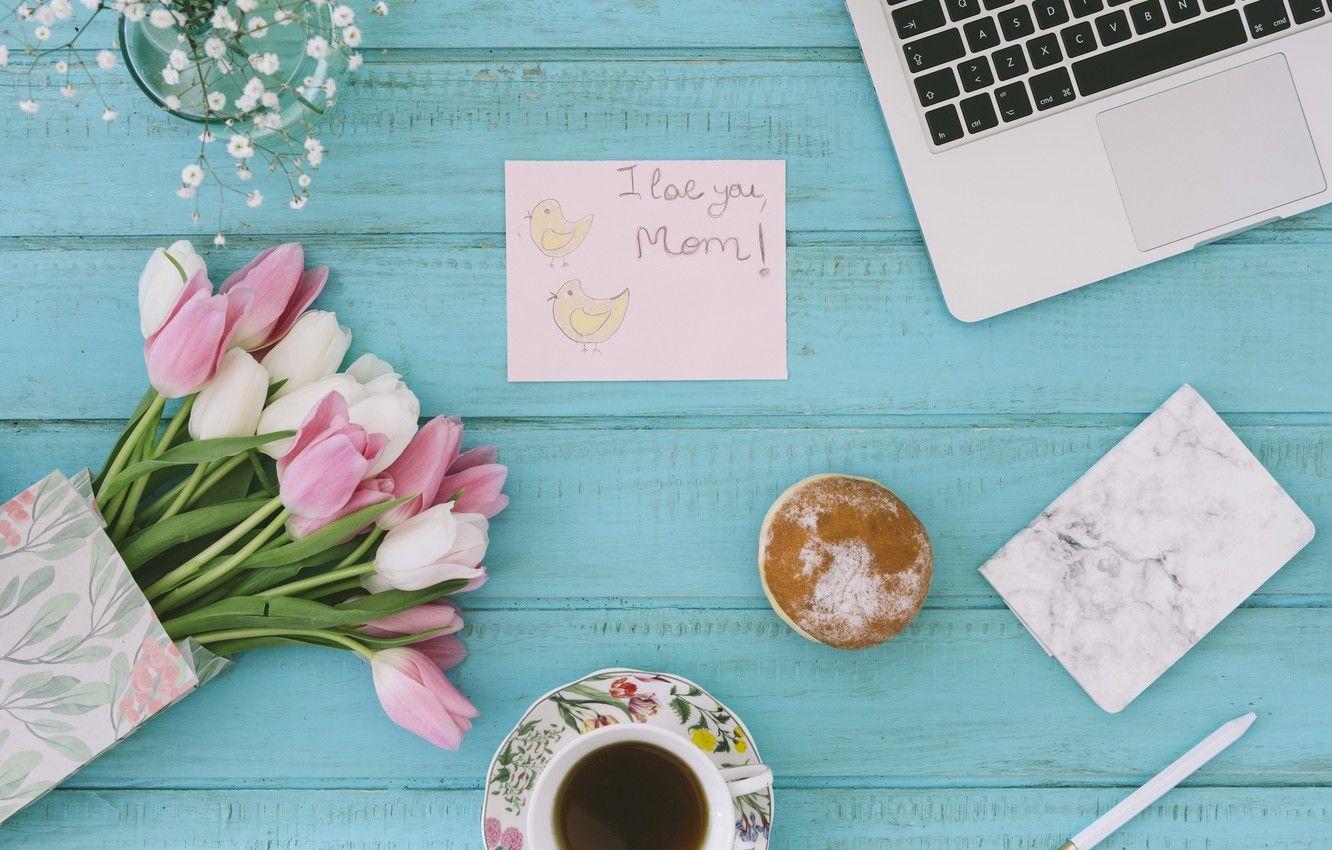 1332x850 Wallpaper bouquet, tulips, laptop, congratulations, mother's day