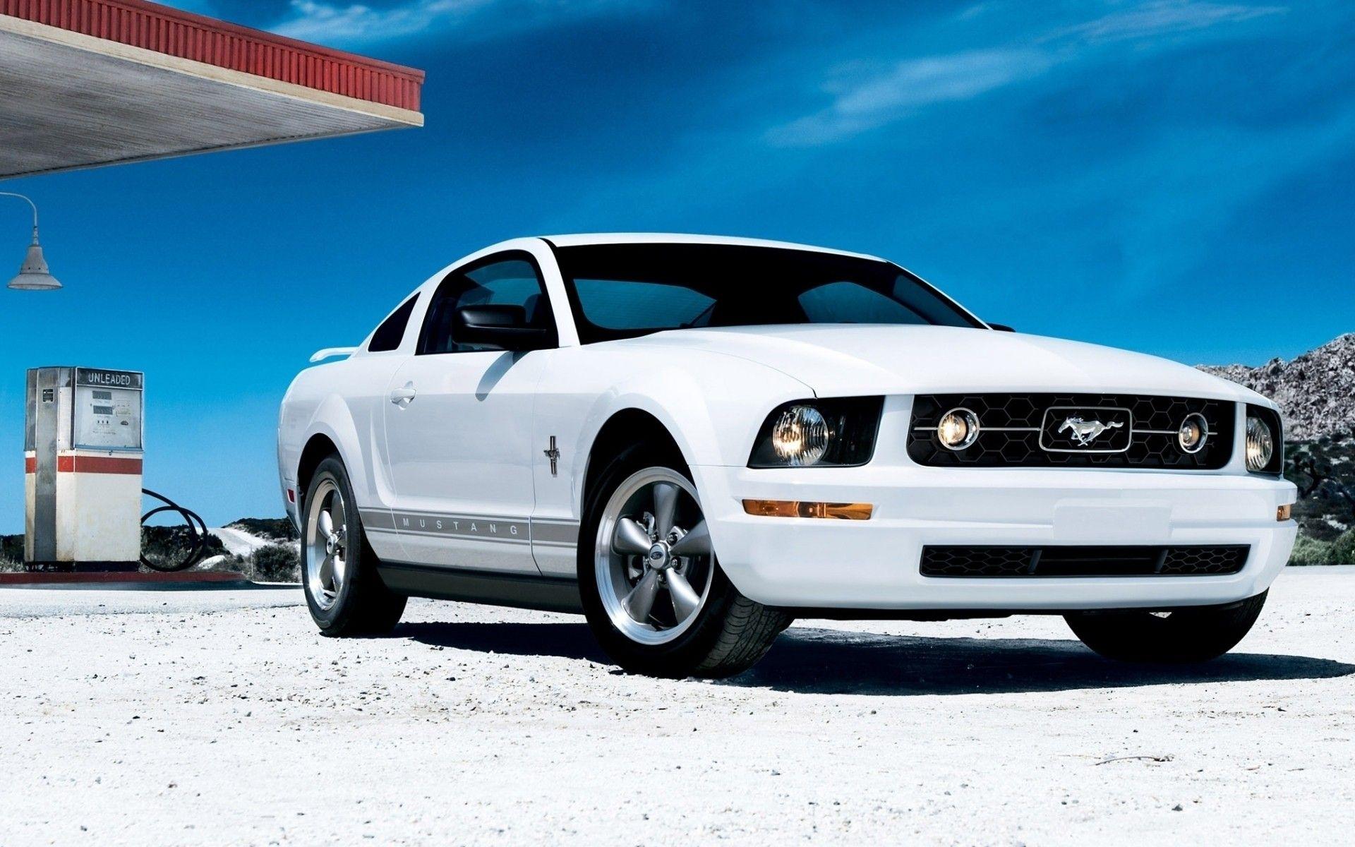 1920x1200 White Mustang