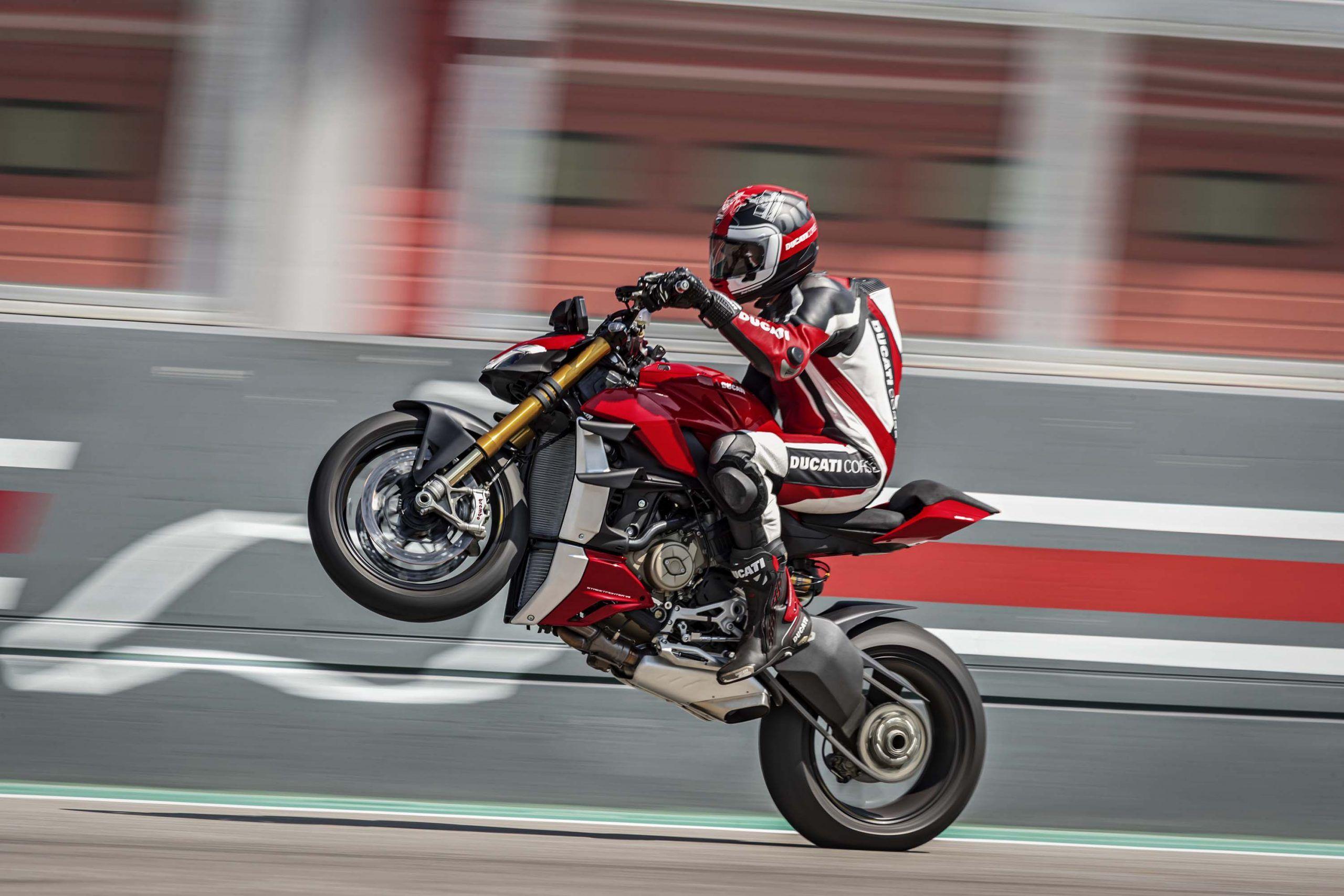 2560x1707 Even More Photo of the Ducati Streetfighter V4 & Rubber
