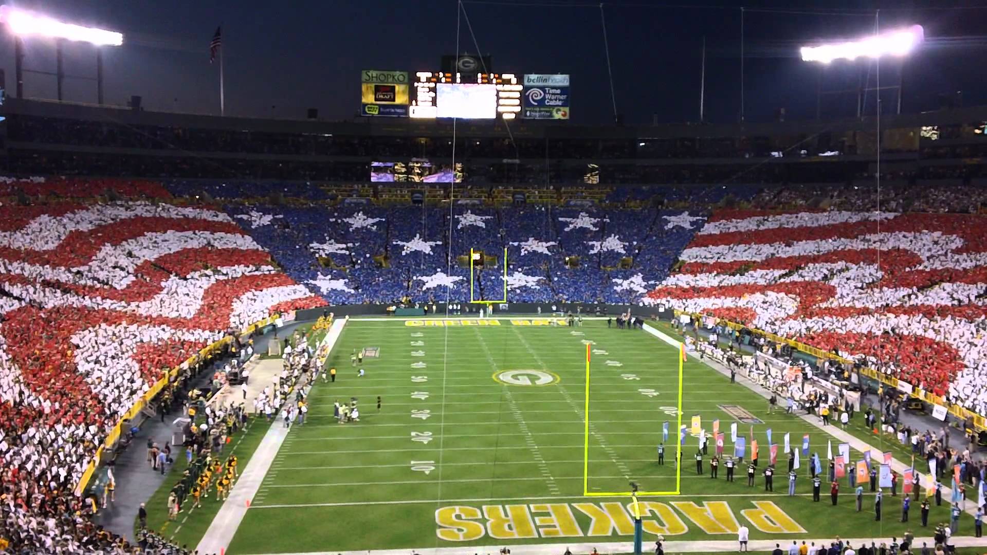 Tacet field wuming bay. Ламбо Филд стадион. Стадион Грин Бэй Пэкерз. Packers Stadium Night.