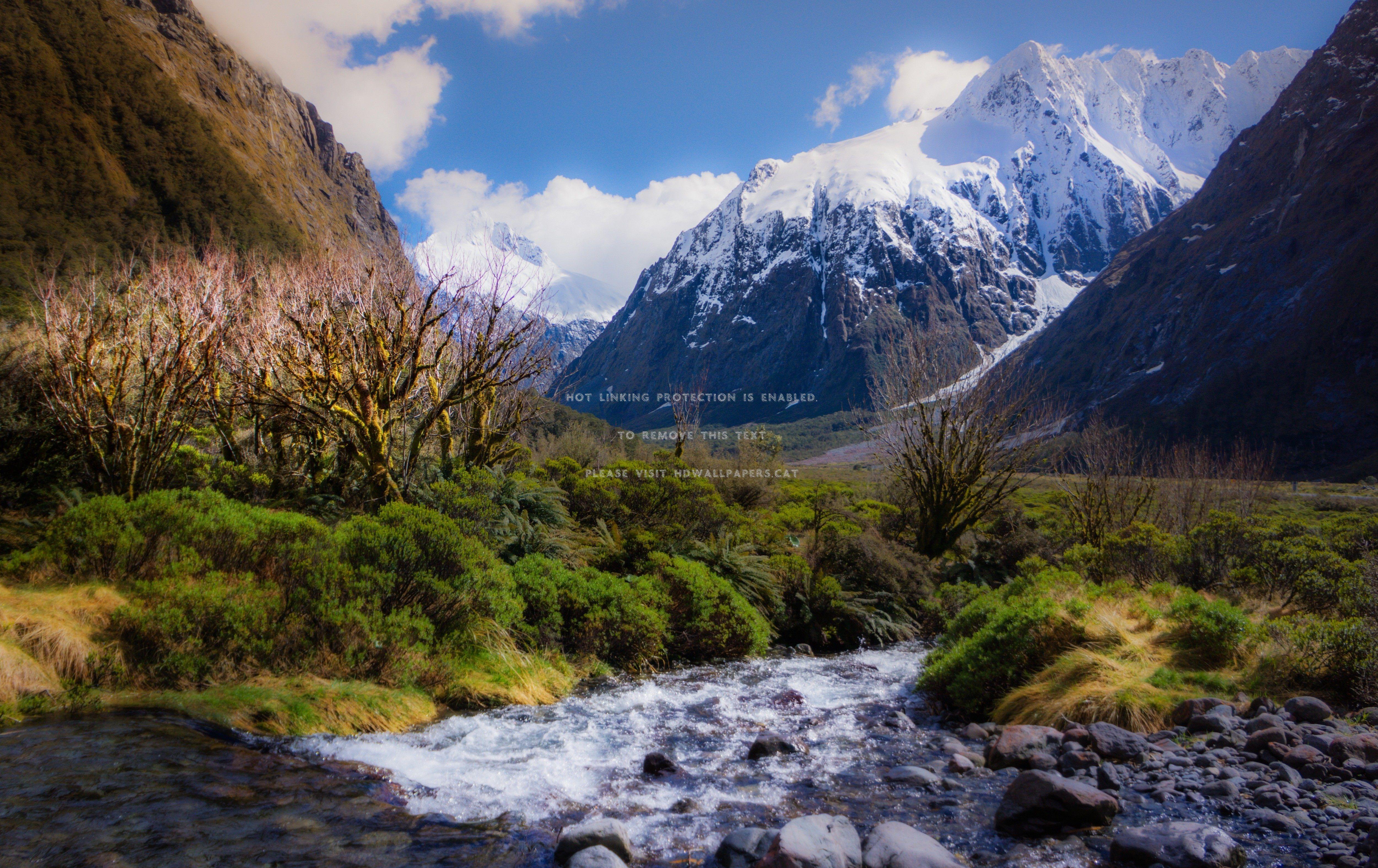 5000x3151 river in the mountains natura mala gory
