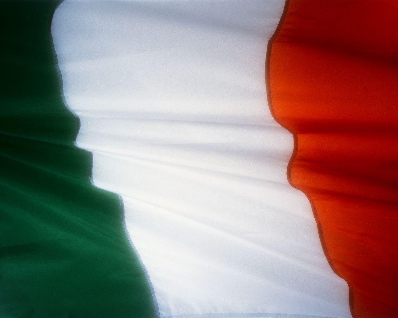 Italy Flag Wallpapers - Top Free Italy Flag Backgrounds - WallpaperAccess