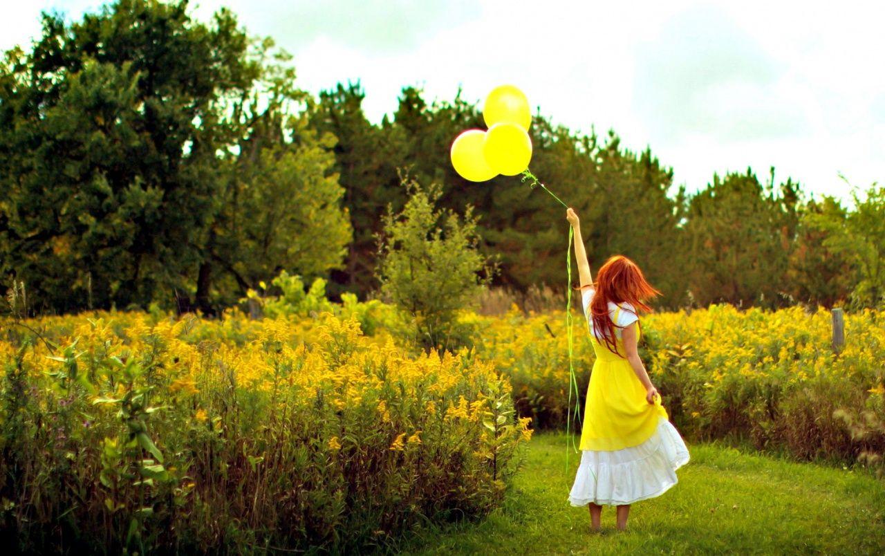 1280x804 Woman Yellow Balloons & Nature wallpaper. Woman Yellow Balloons