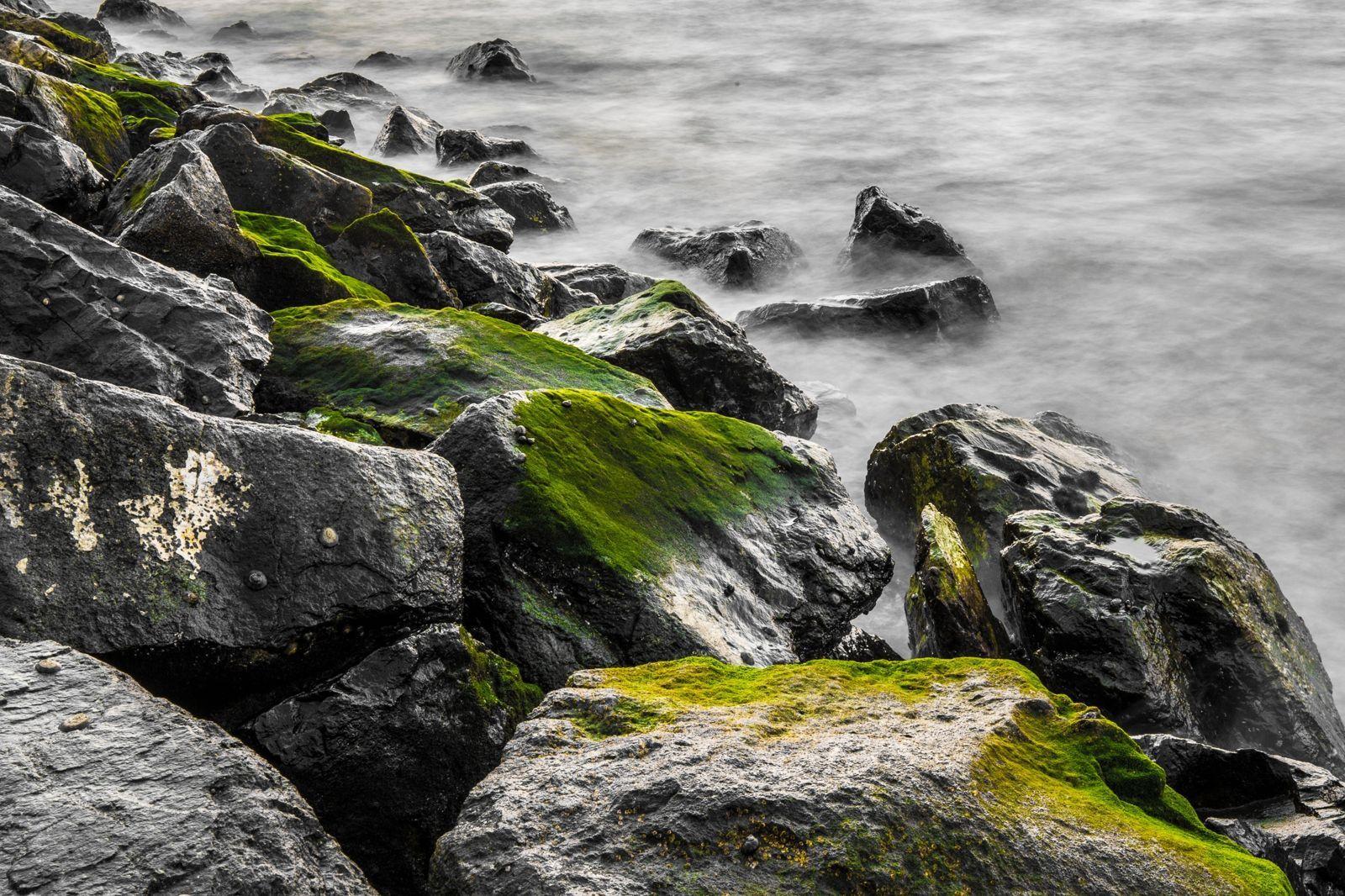 1600x1066 Nature Rocks Fog Coast Foggy Stones