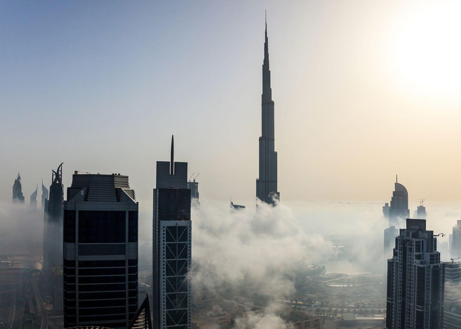 1568x1120 Dubai to fight fires in world's tallest skyscrapers using jetpacks